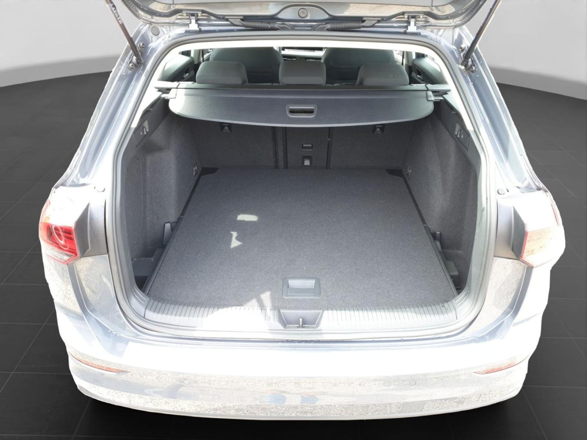 Volkswagen Golf Variant Life
