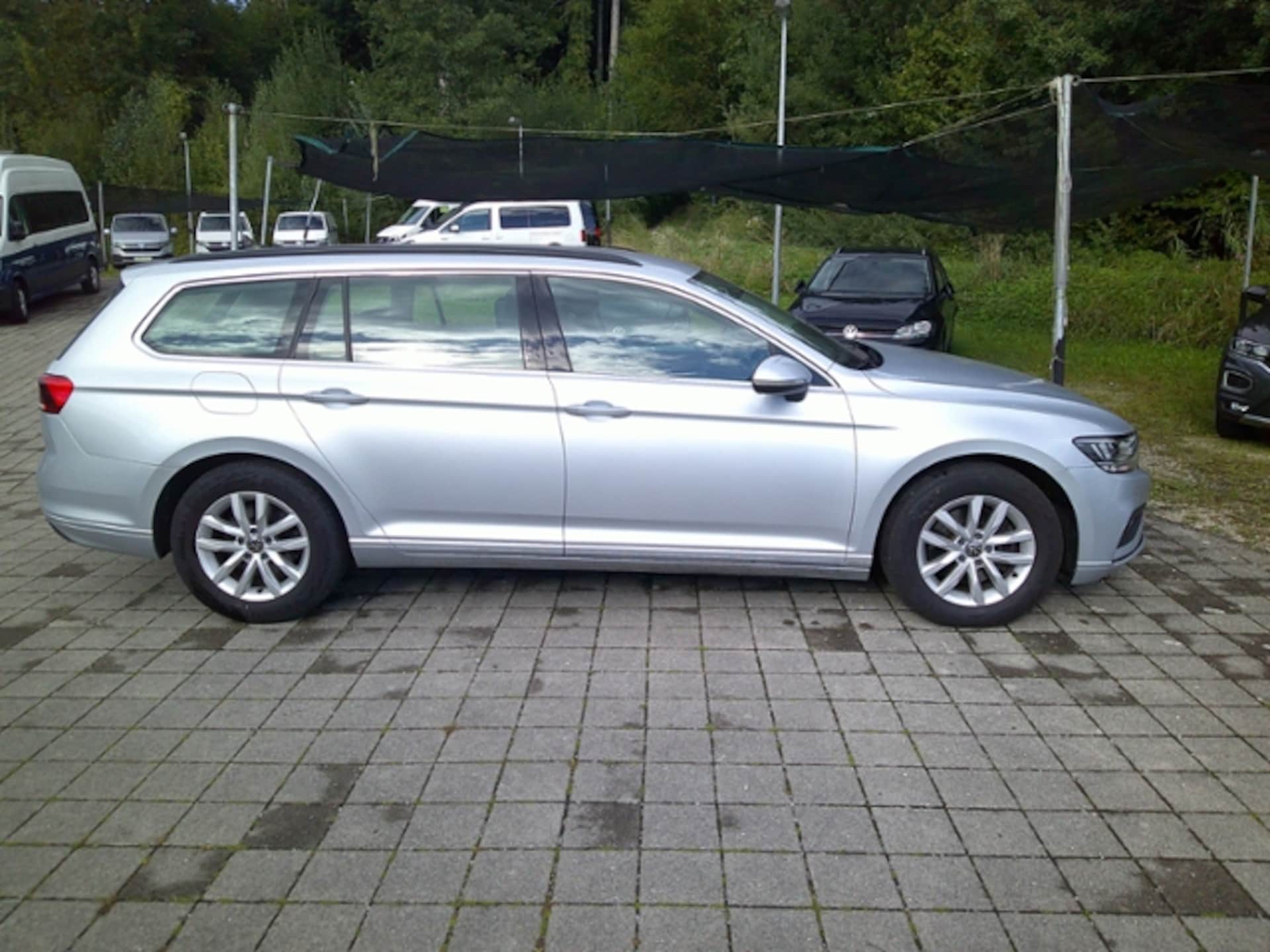 Volkswagen Passat Variant Business