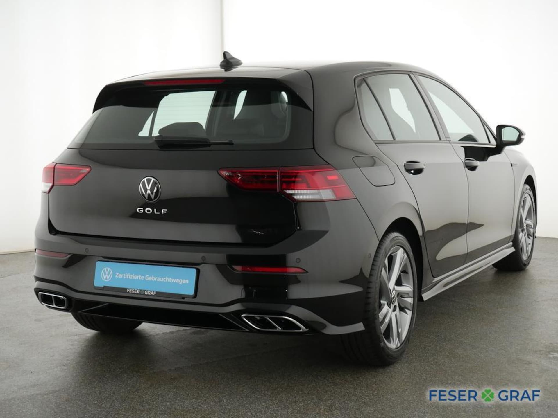 Volkswagen Golf R-Line