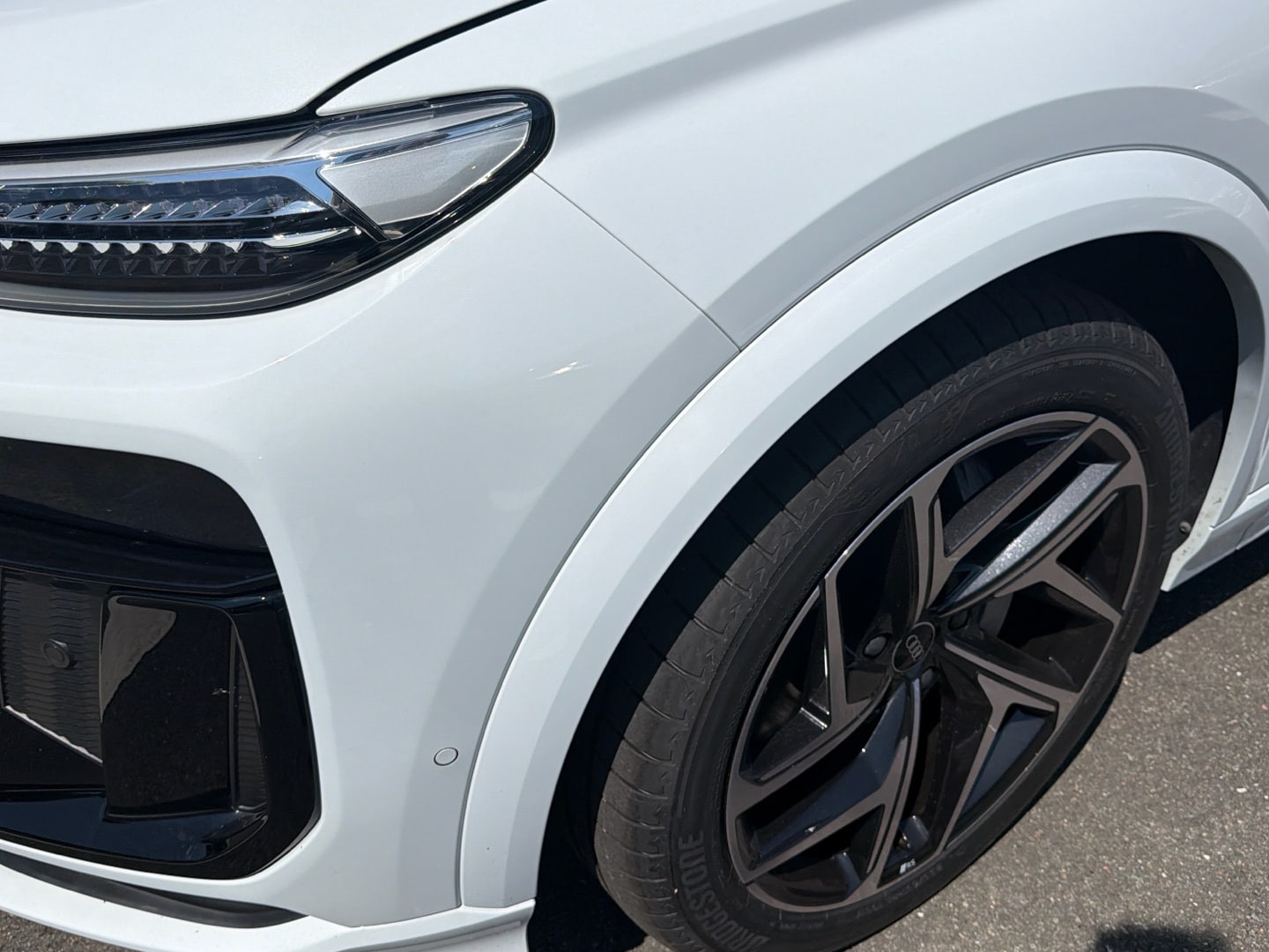 Bild über Audi Q6 SUV e-tron e-tron quattro - für weitere Informationen kontaktieren Sie den Audi Partner