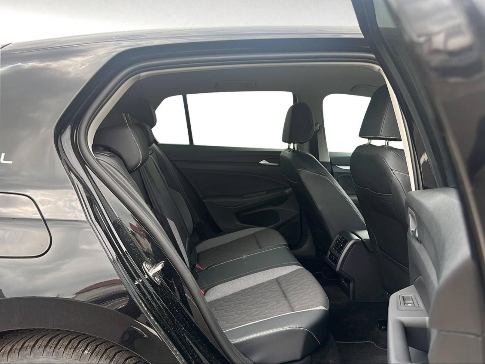 Volkswagen Golf – Bild 7