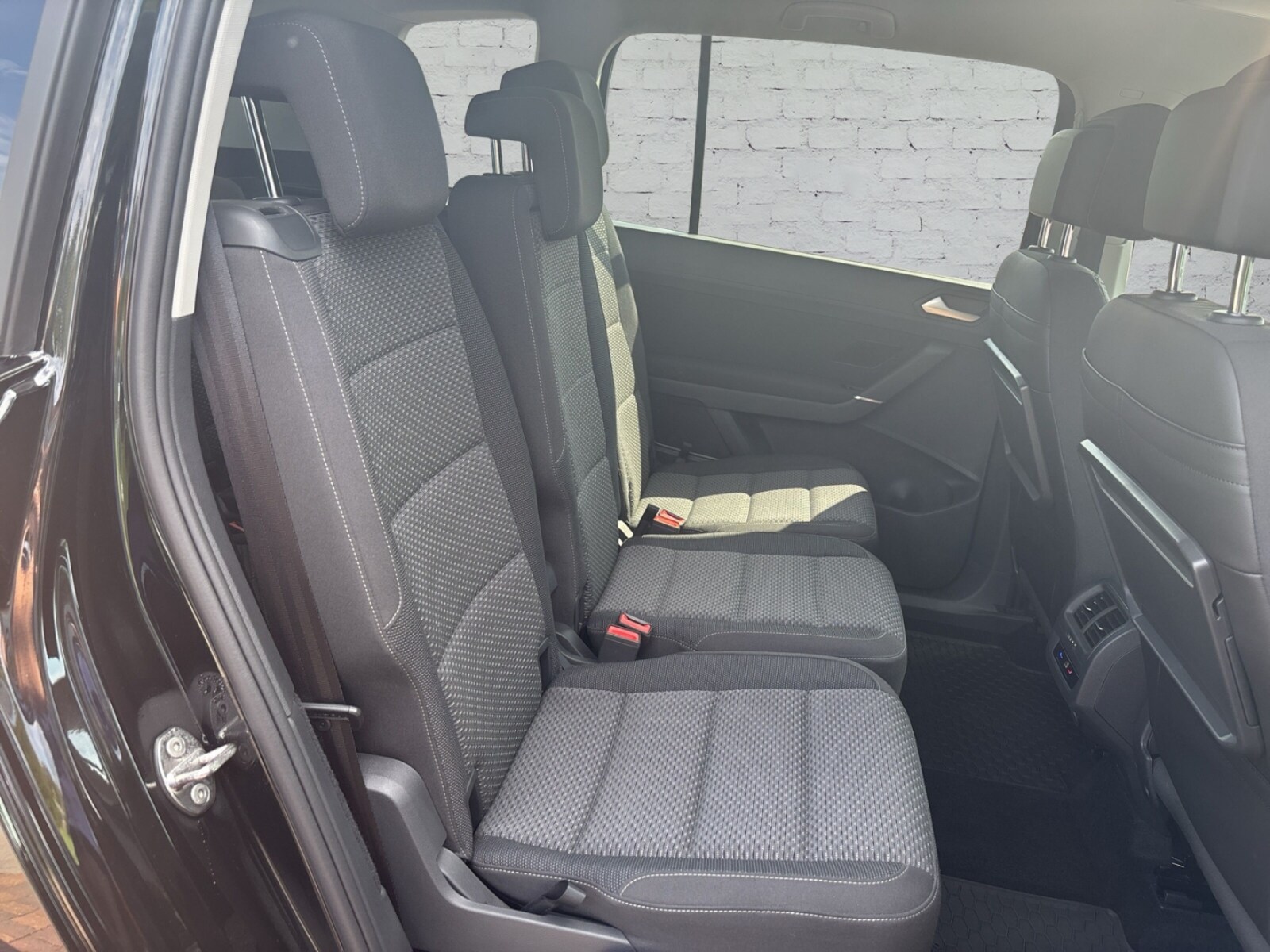 Volkswagen Touran – Bild 11