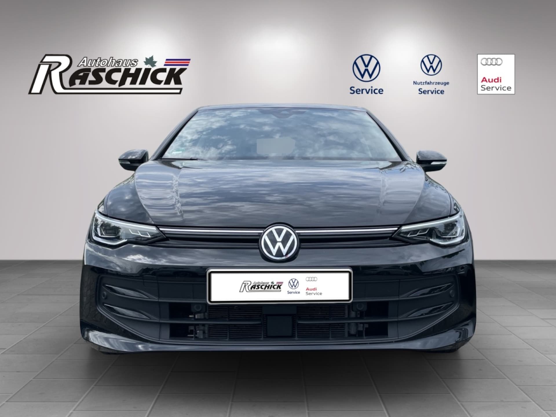 Volkswagen Golf Life