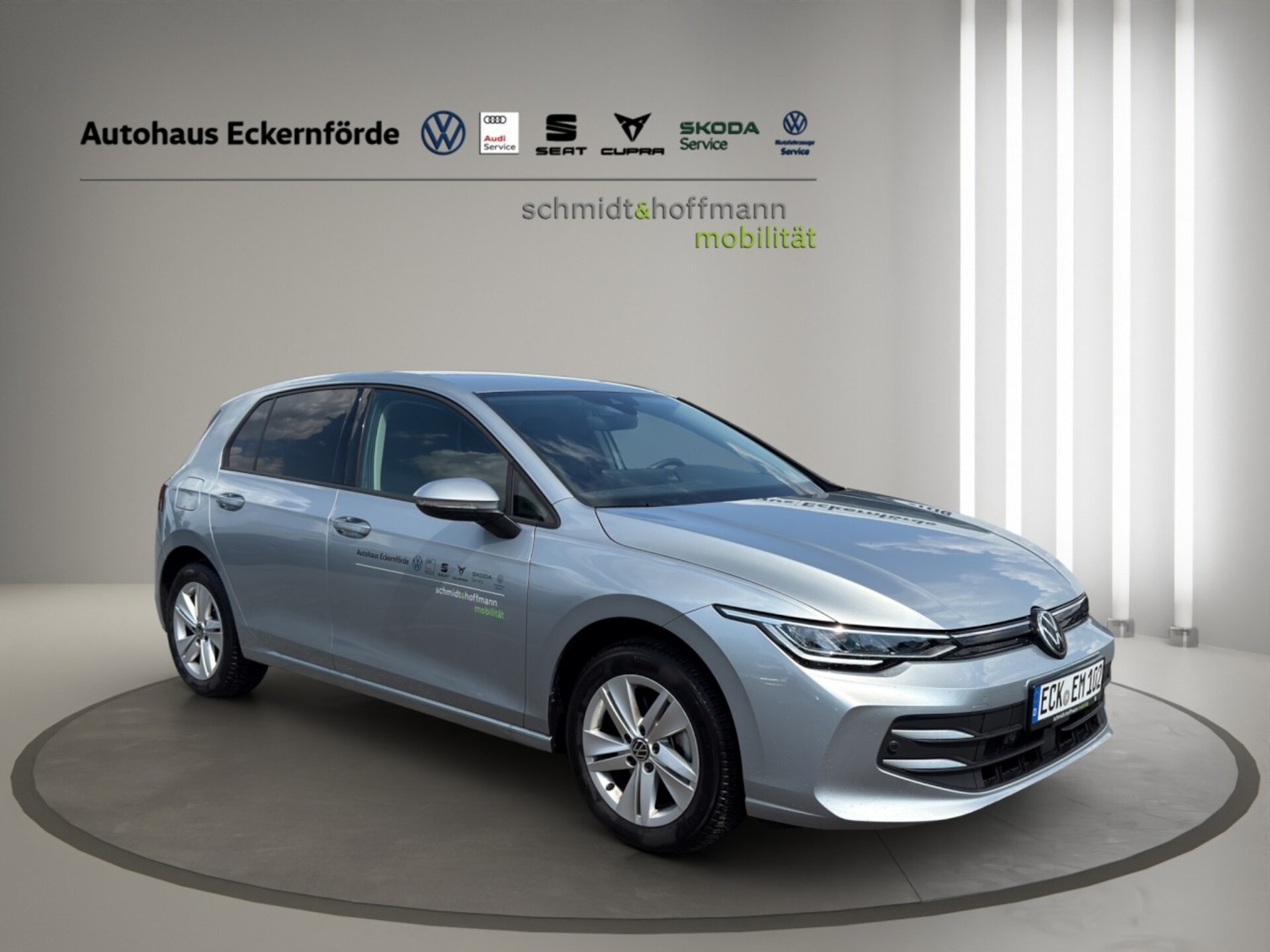 Volkswagen Golf Life