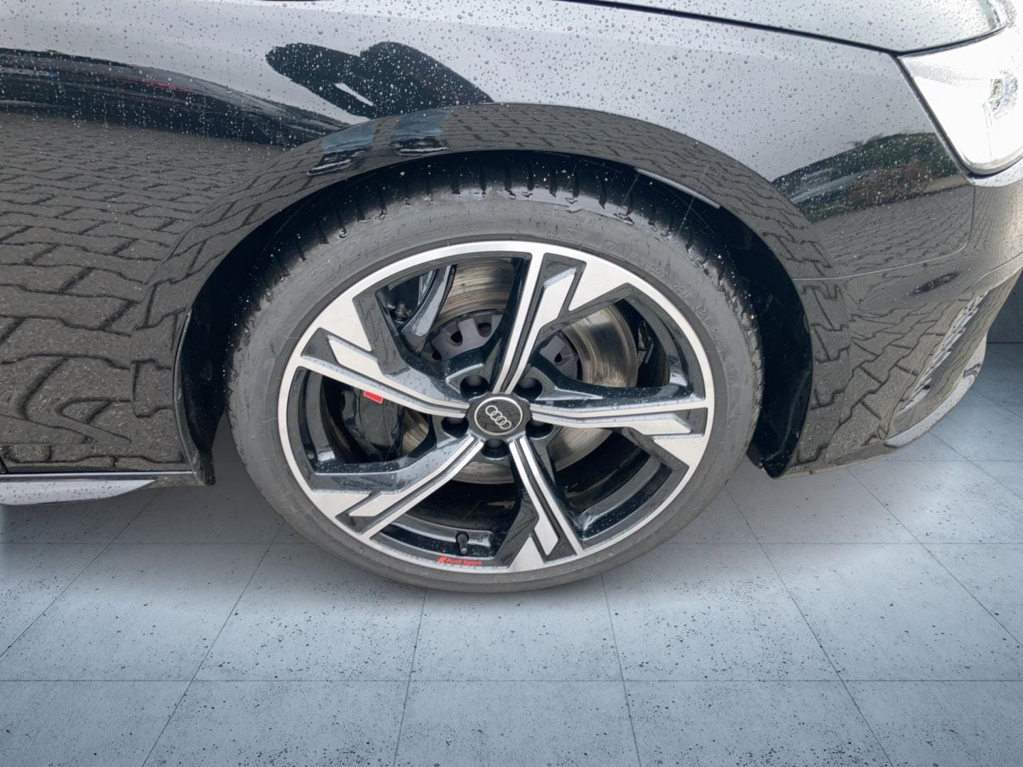 Bild über Audi S4 Avant TDI quattro tiptronic - für weitere Informationen kontaktieren Sie den Audi Partner