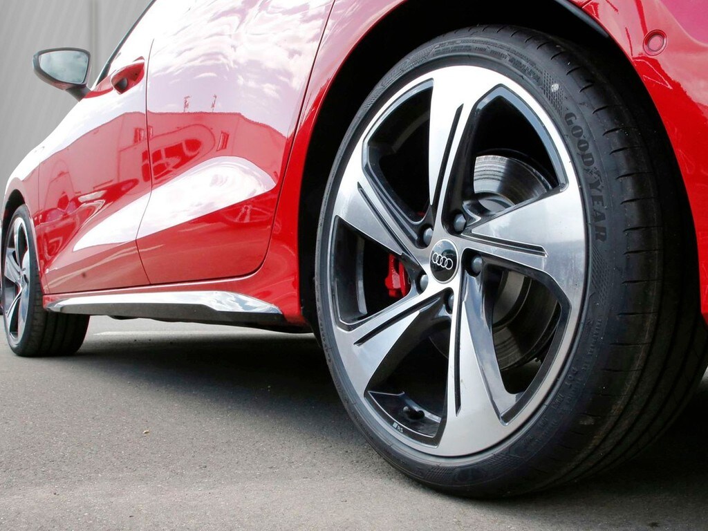 Image about Audi S3 Limousine TFSI quattro S tronic