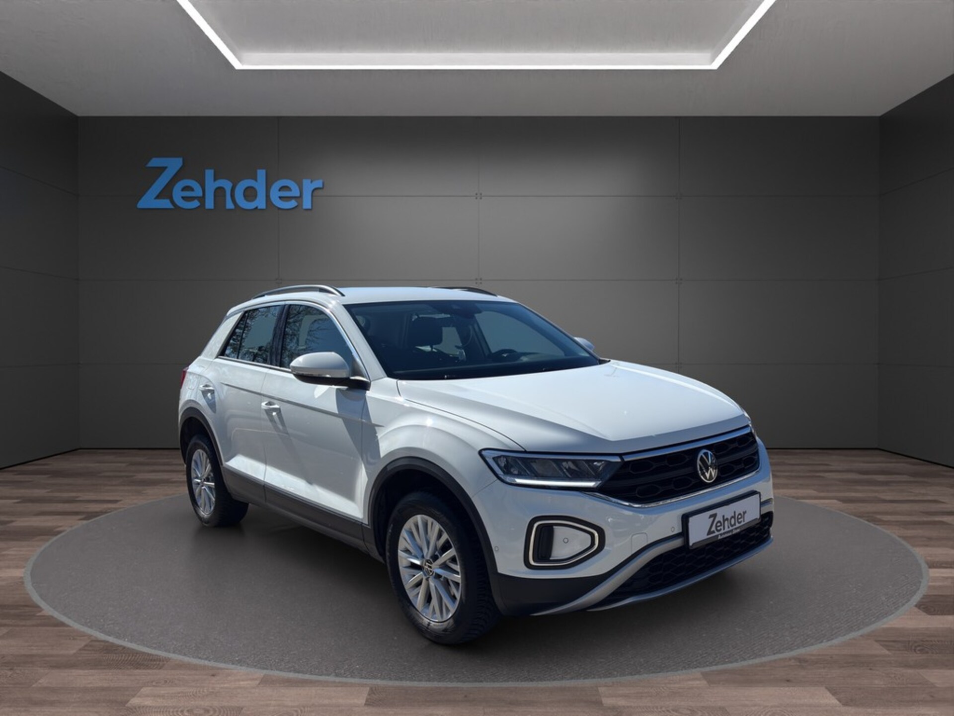 Volkswagen T-Roc Life