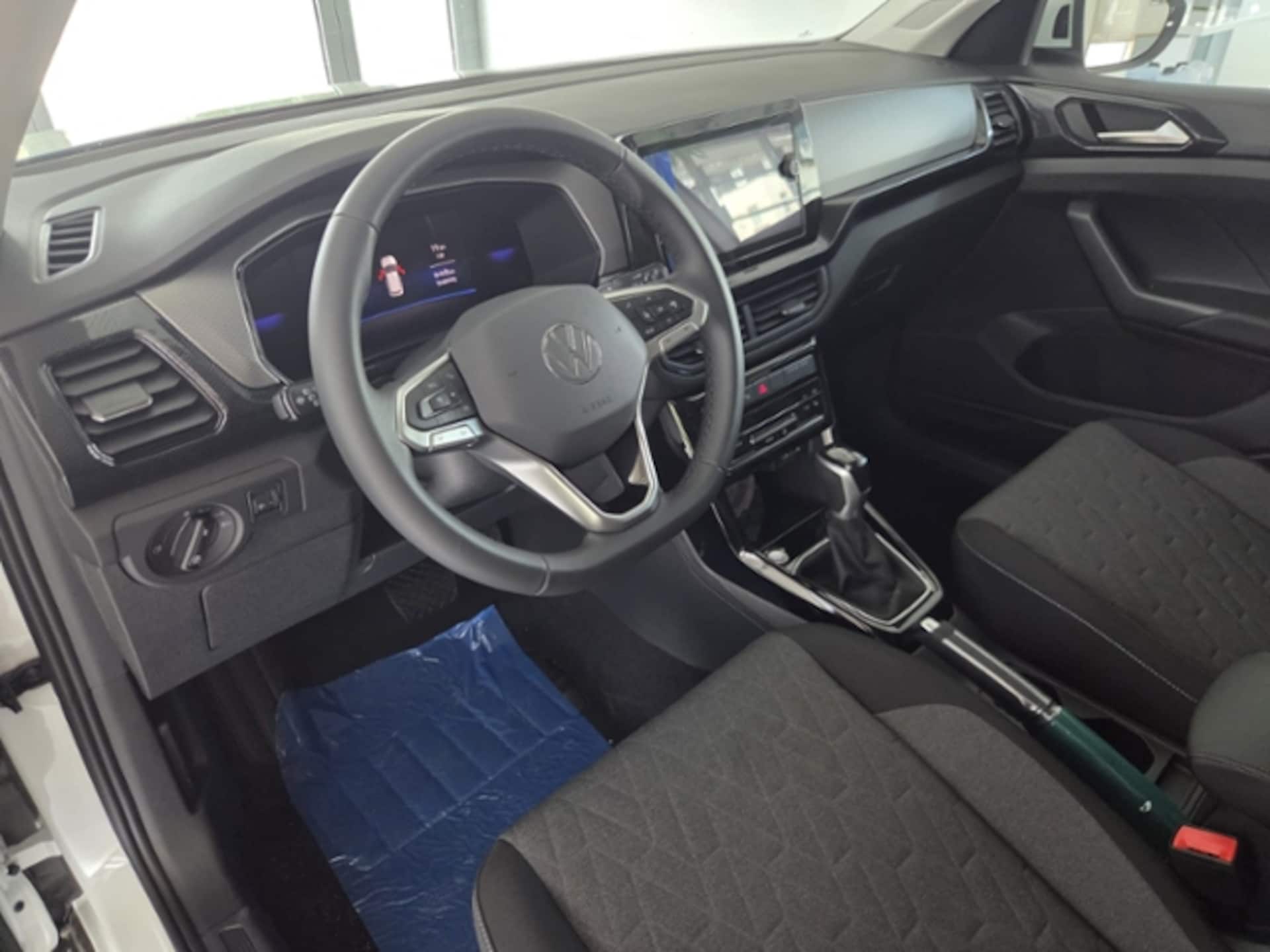 Volkswagen T-Cross Life