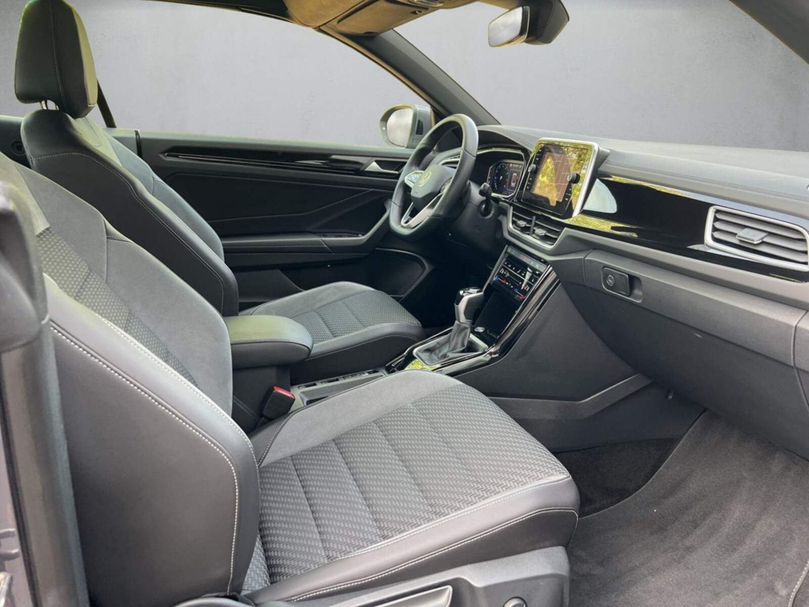 Volkswagen T-Roc Cabriolet – Bild 14