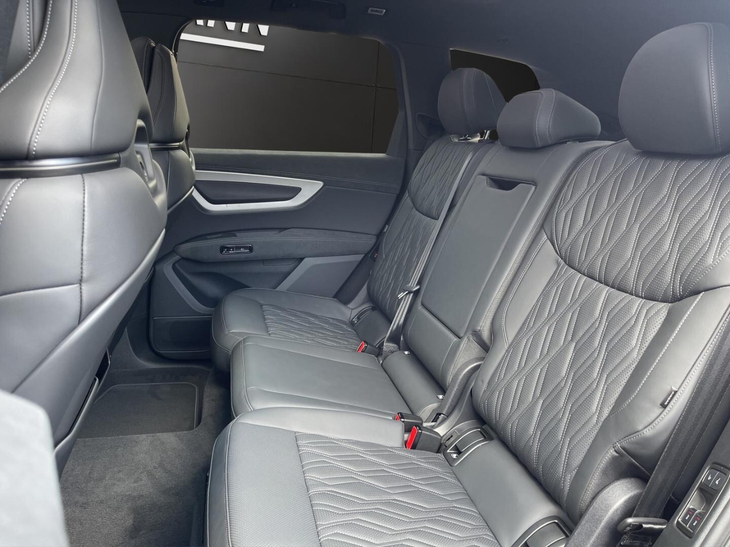 Bild über Audi Q7 SUV TDI quattro 220 kW tiptronic - für weitere Informationen kontaktieren Sie den Audi Partner