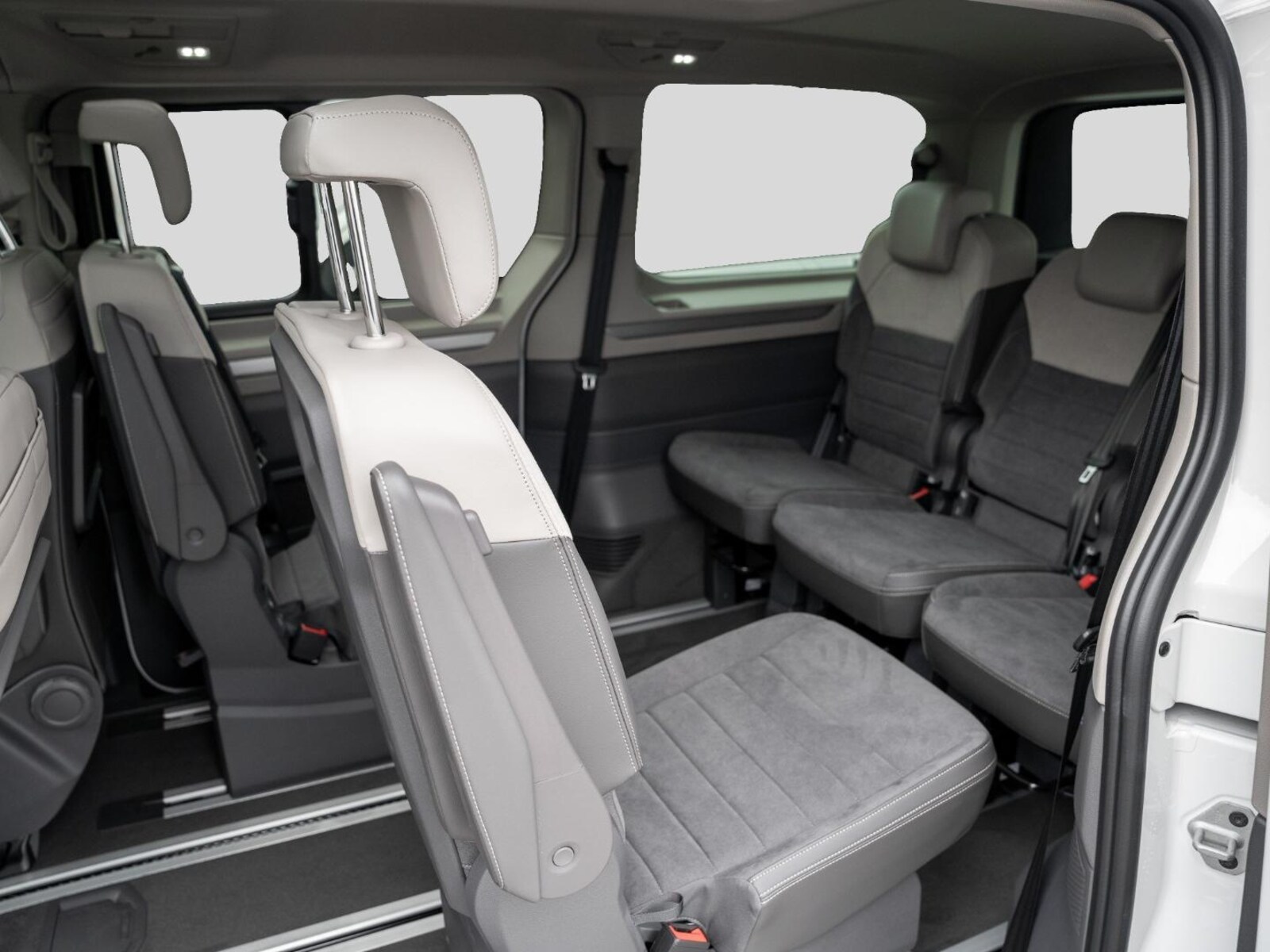 Volkswagen Multivan Langversion – Bild 8