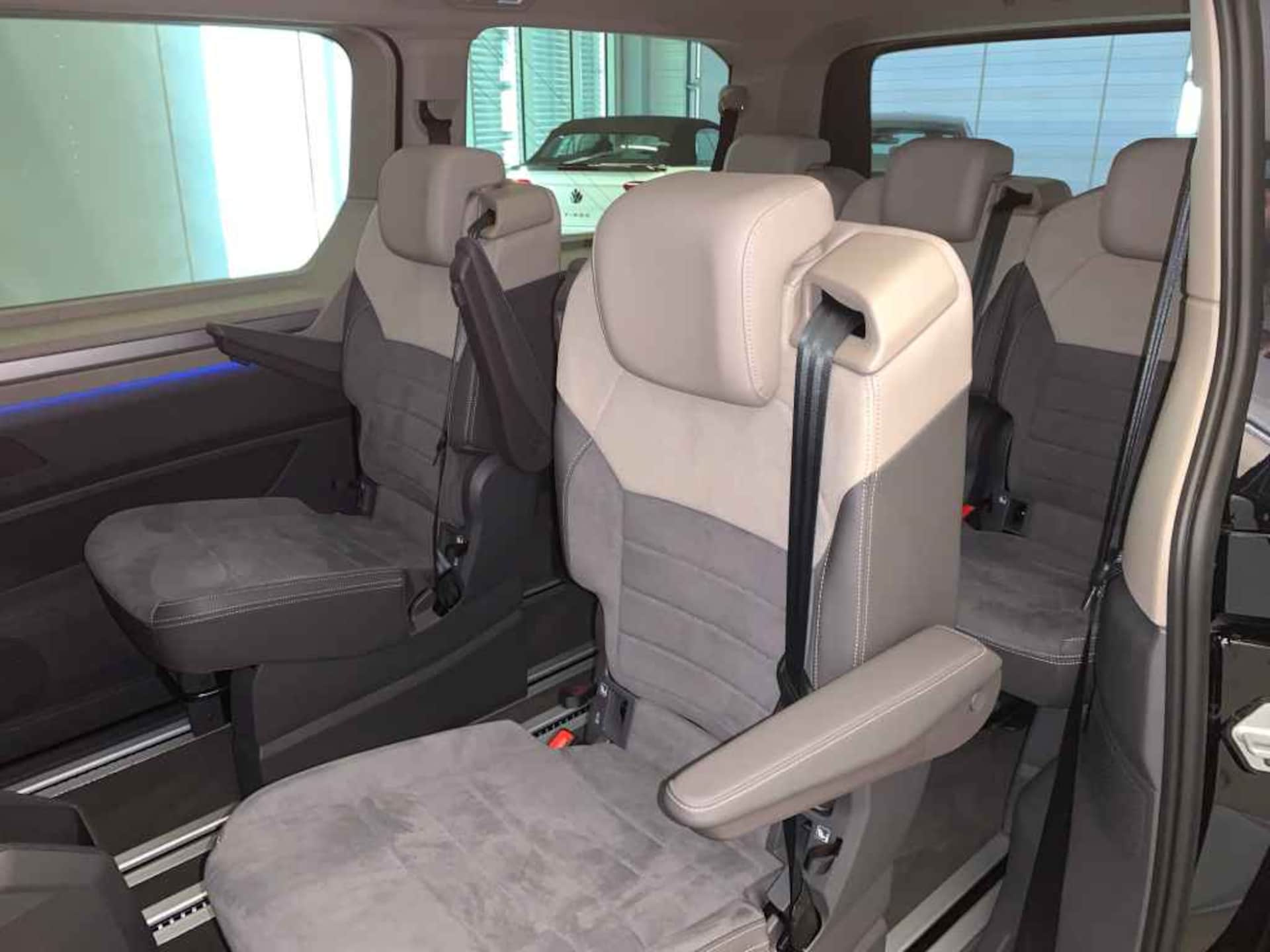 Volkswagen Multivan Langversion Style