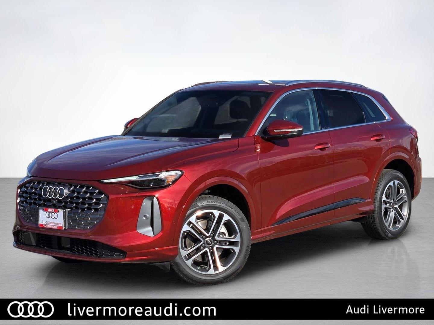2025 Audi Q5 40 Premium Plus's photo
