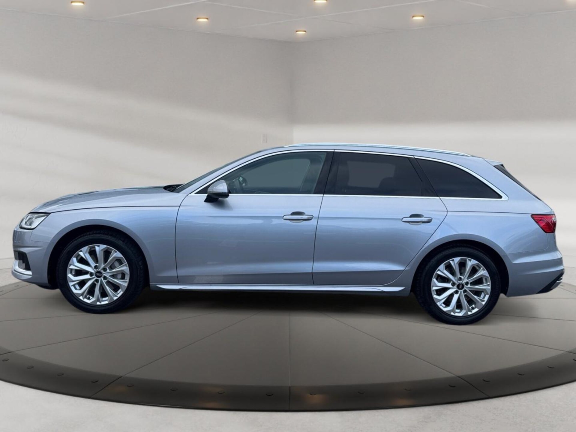 Audi A4 Avant Advanced