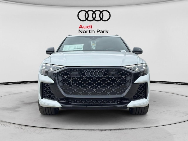 2026 Audi RS Q8 SUV performance