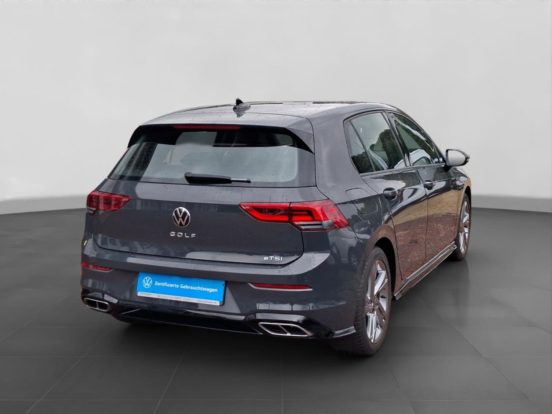 Volkswagen Golf R-Line