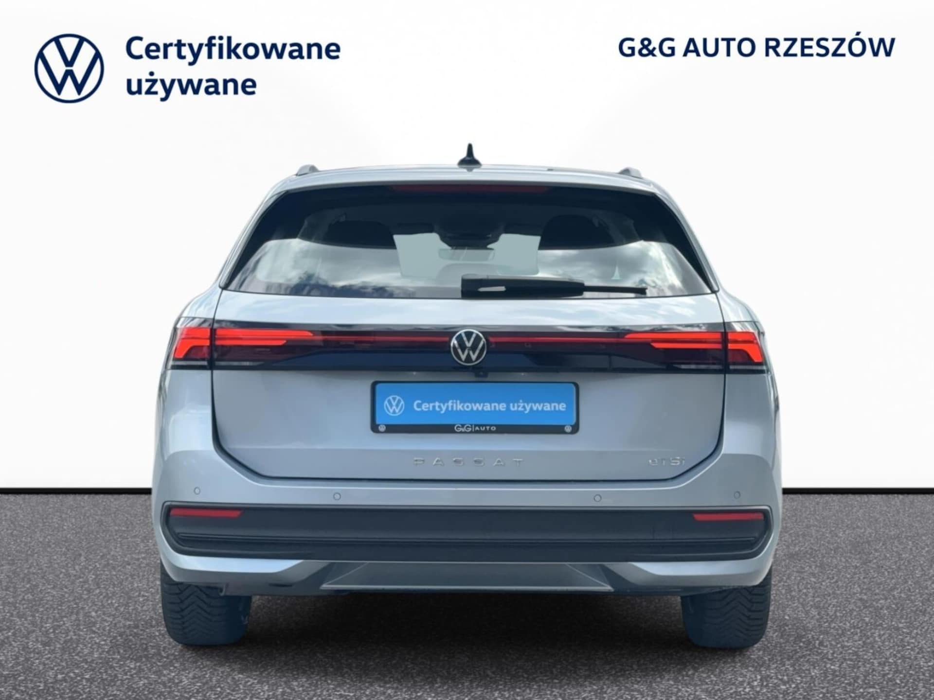 Volkswagen Passat Model bazowy