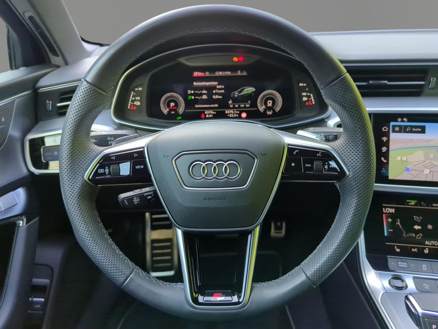 Bild über Audi A6 Avant TFSI e S line 55 TFSI e quattro S tronic - für weitere Informationen kontaktieren Sie den Audi Partner