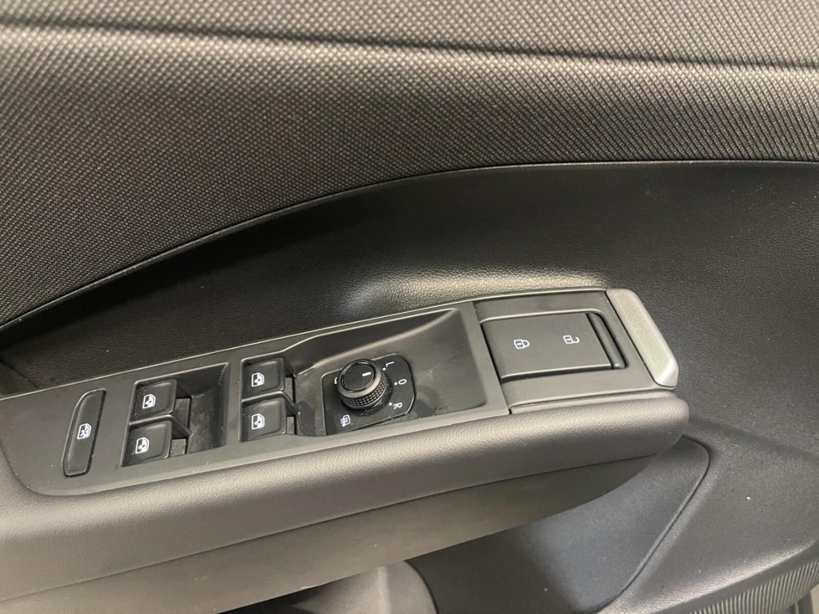 Volkswagen T-Roc – Bild 9