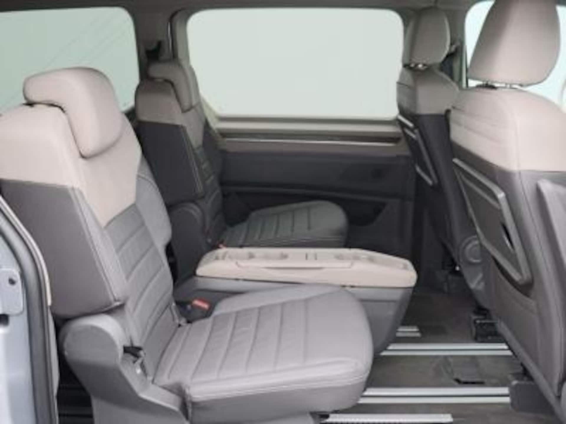 Volkswagen Multivan Langversion Style