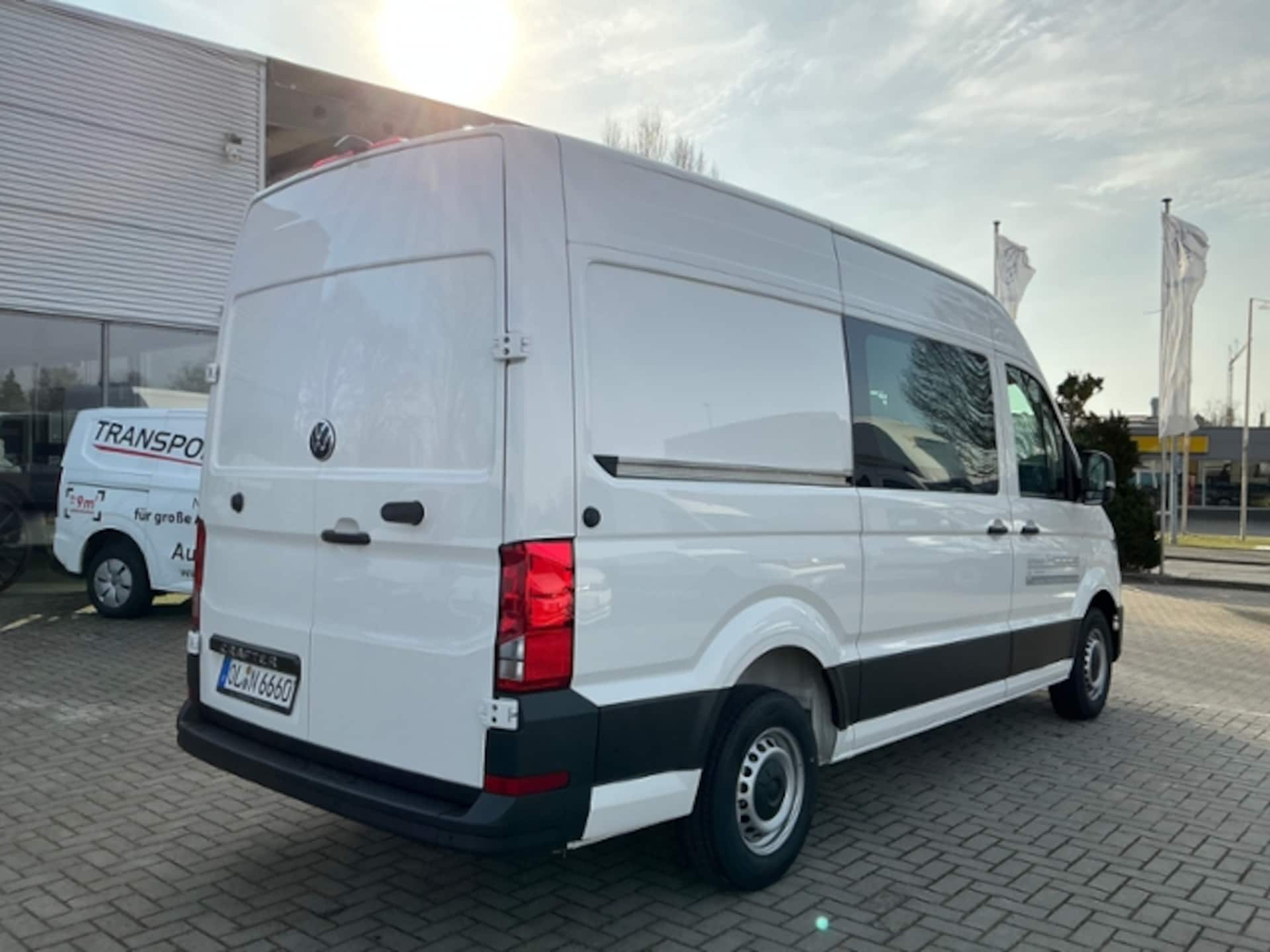 Volkswagen Crafter Kasten mittlerer Radstand