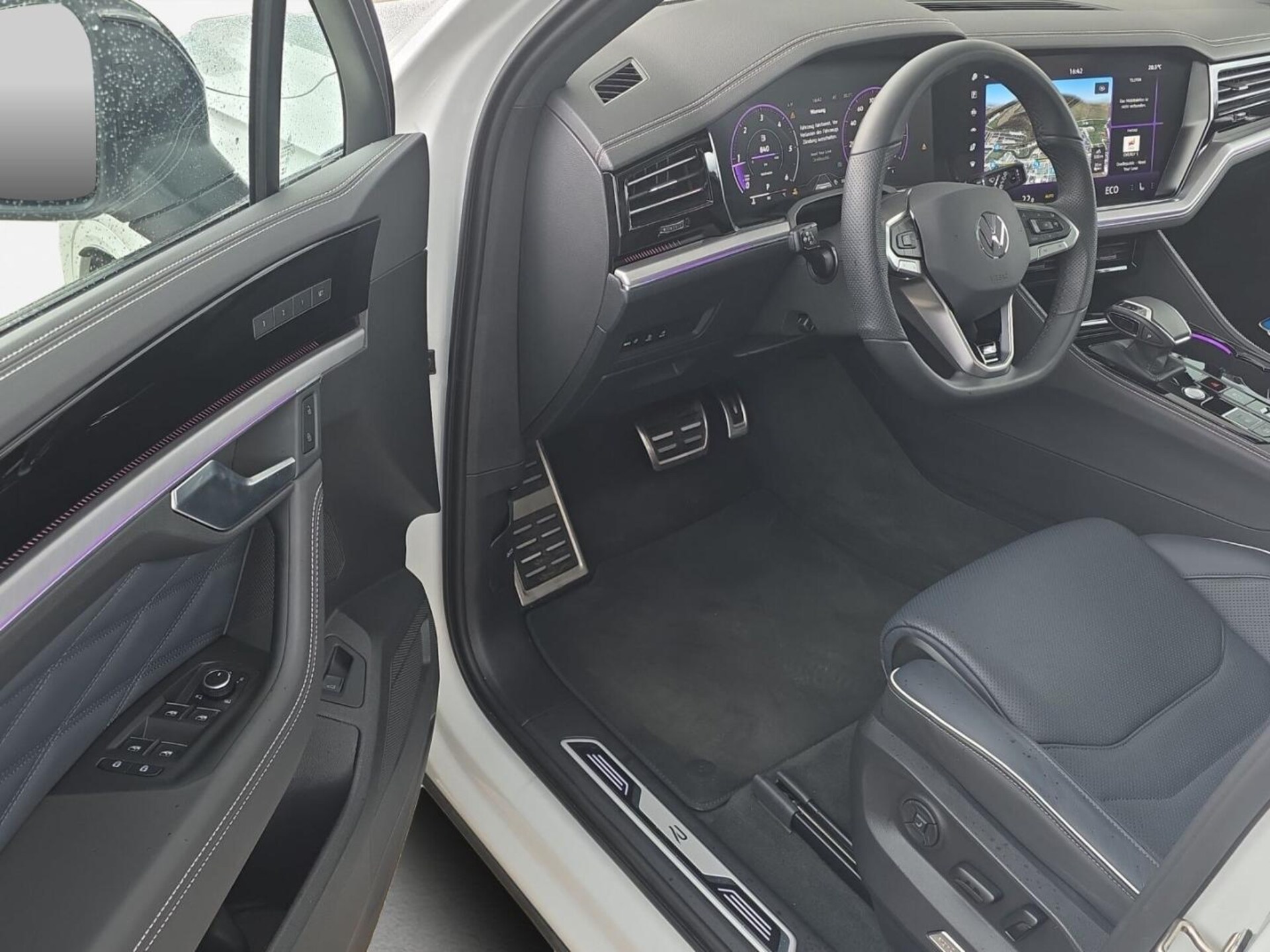 Volkswagen Touareg R-Line