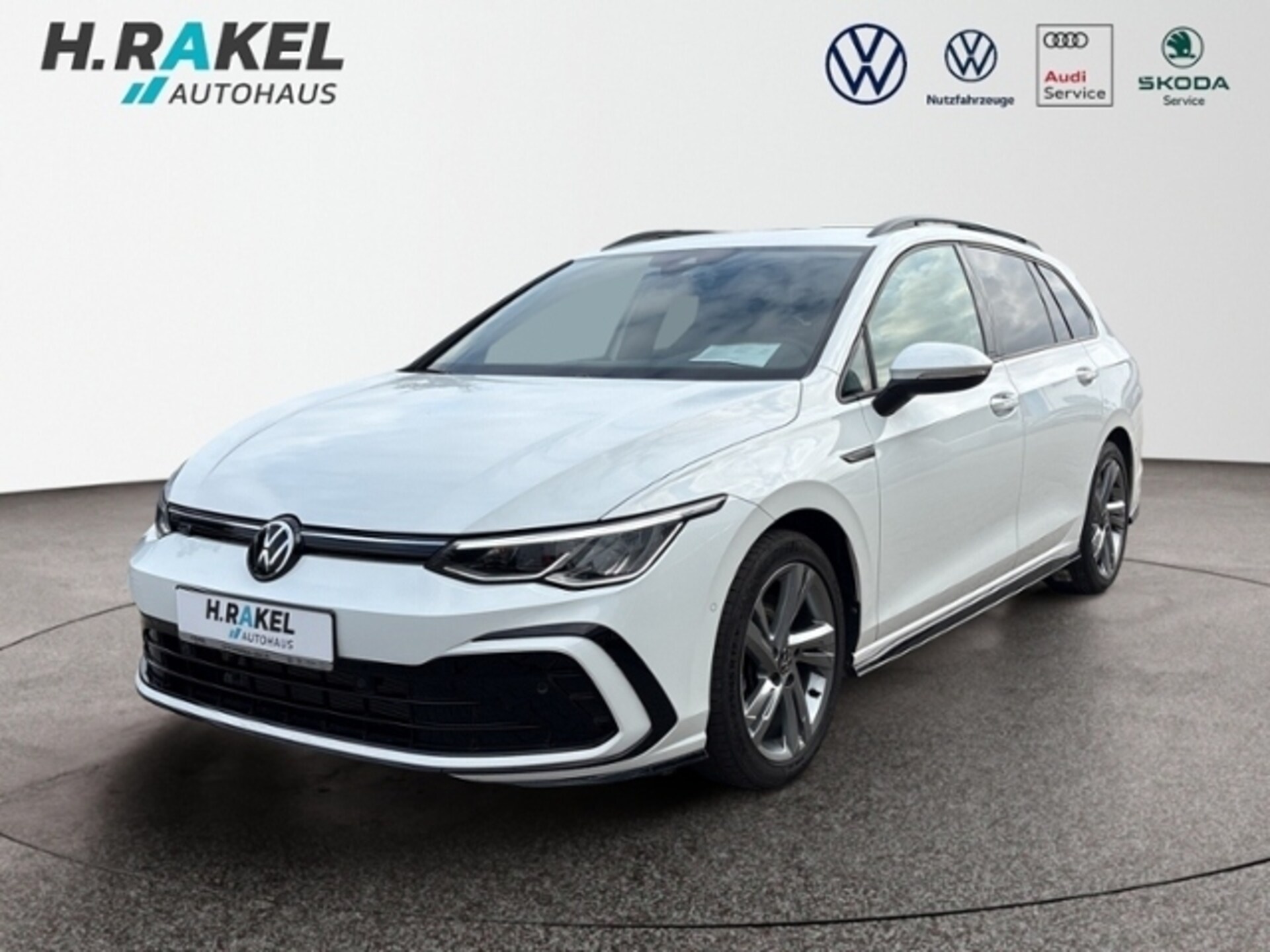 Volkswagen Golf Variant R-Line