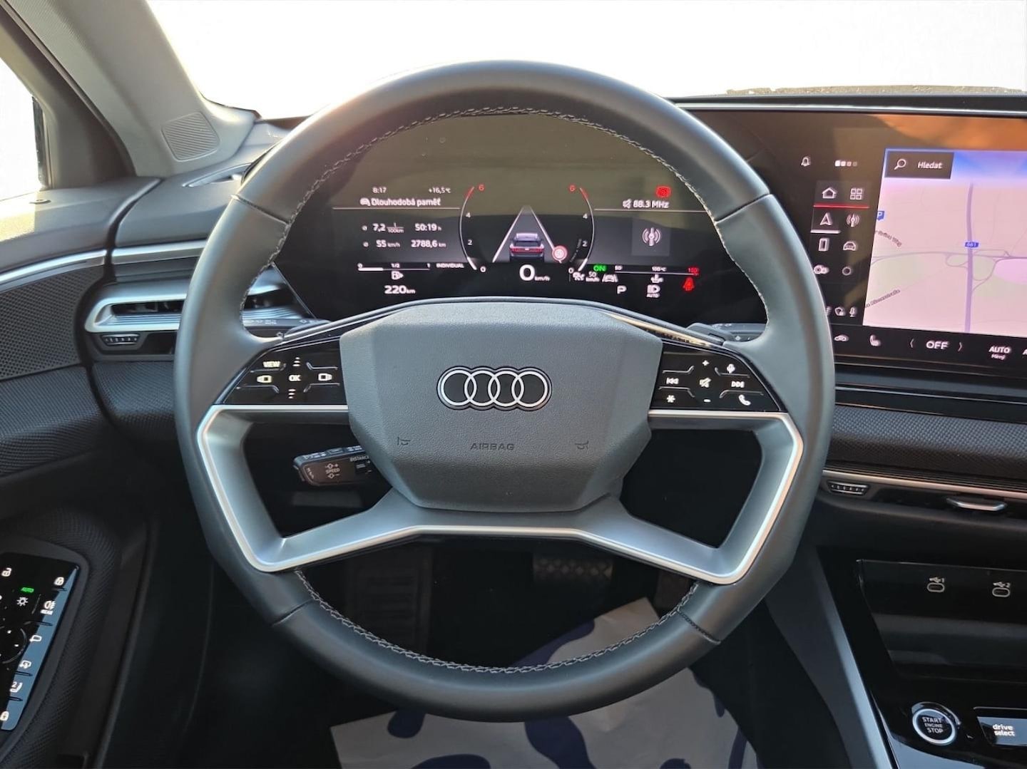 Bild über Audi A6 Avant TDI quattro 150 kW S tronic - für weitere Informationen kontaktieren Sie den Audi Partner
