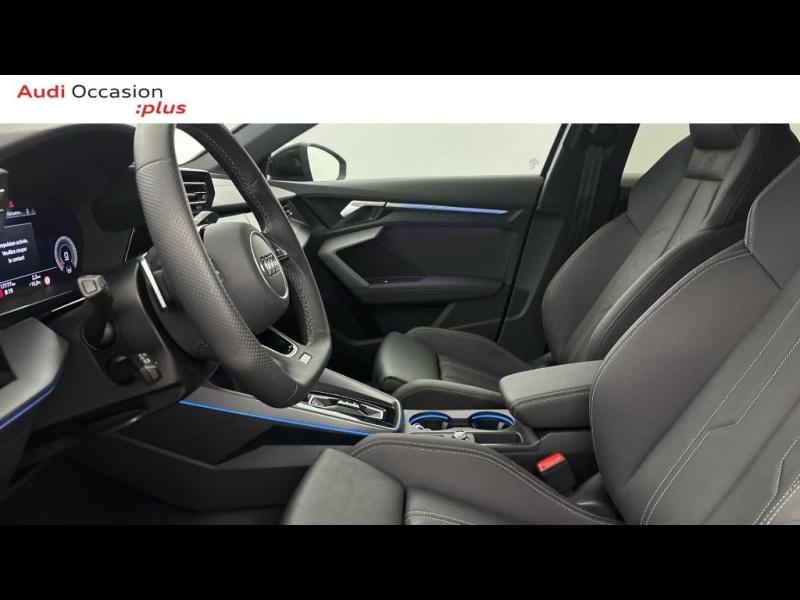 Image about Audi A3 Berline S line 35 TFSI Hybride 110 kW (150 ch) S tronic