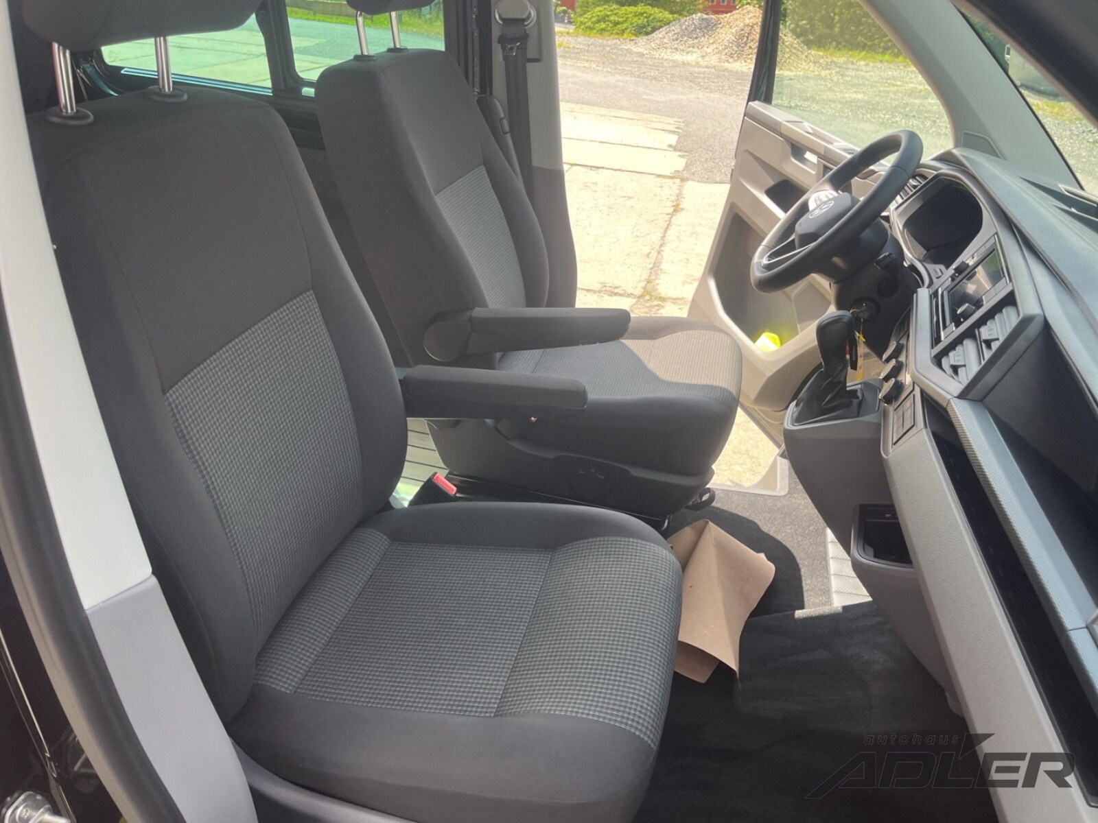 Volkswagen T6.1 Transporter Kasten kurzer Radstand – Bild 10