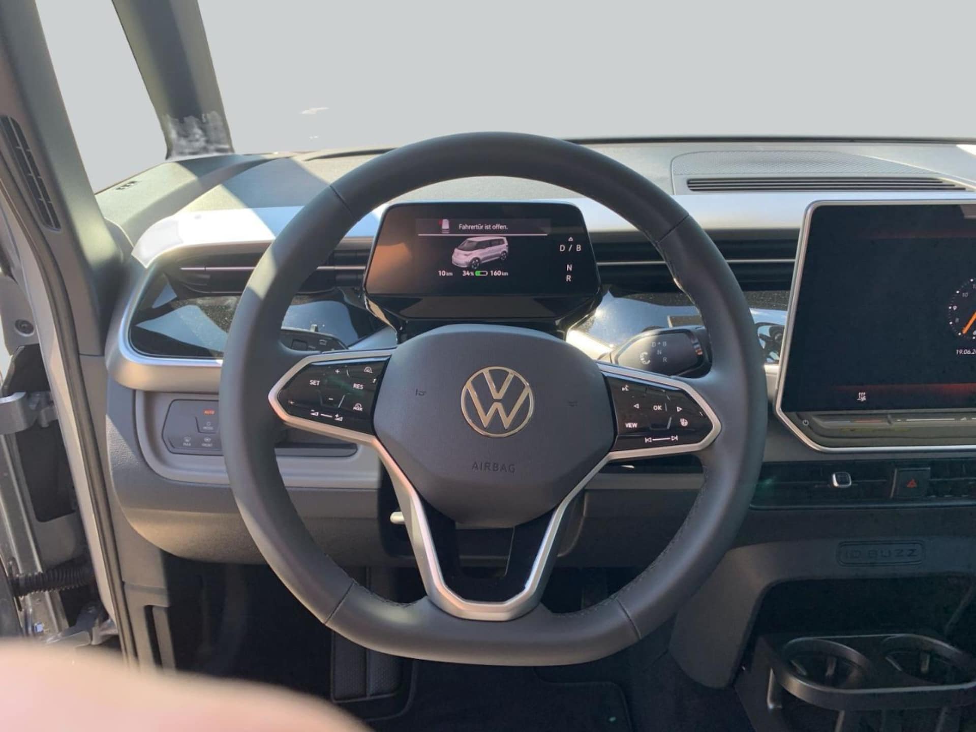 Volkswagen ID. Buzz Pure
