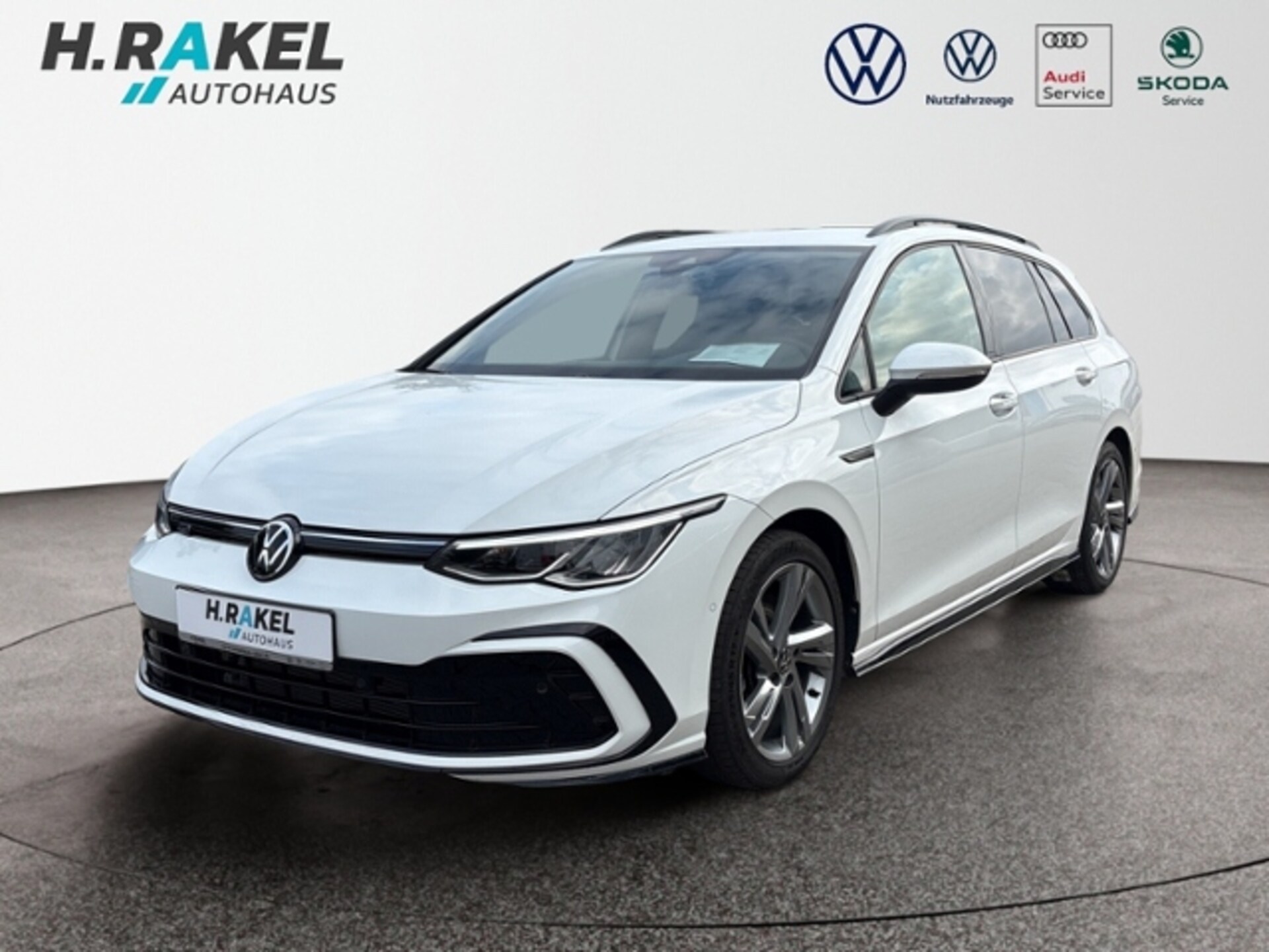 Volkswagen Golf Variant R-Line