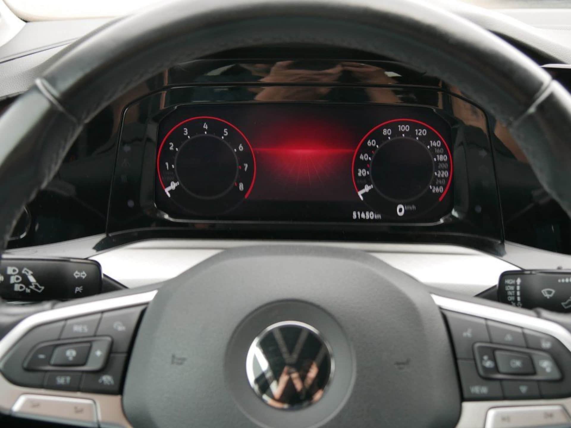 Volkswagen Golf Life