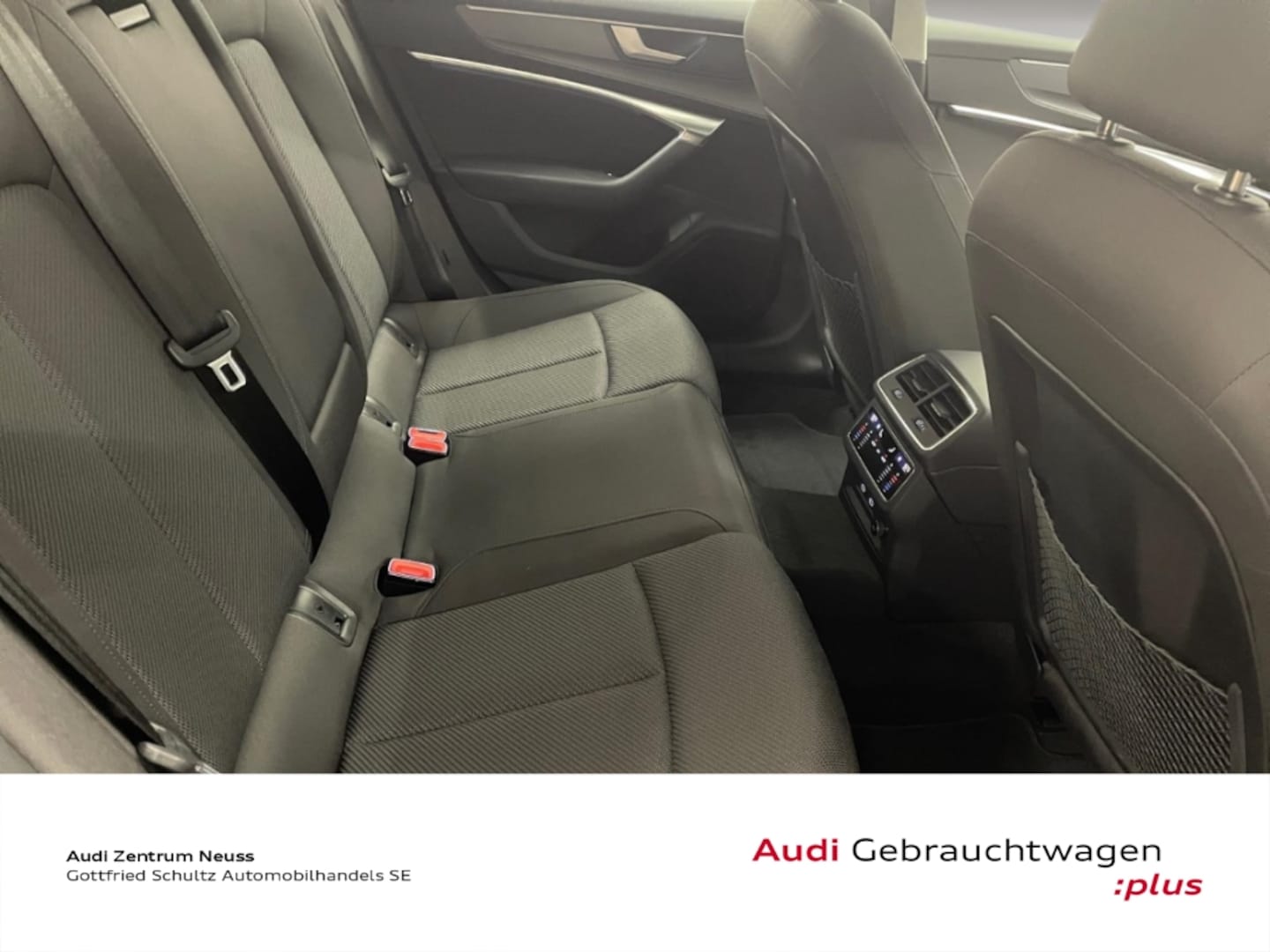 Bild über Audi A6 Limousine TFSI e advanced 50 TFSI e quattro S tronic - für weitere Informationen kontaktieren Sie den Audi Partner