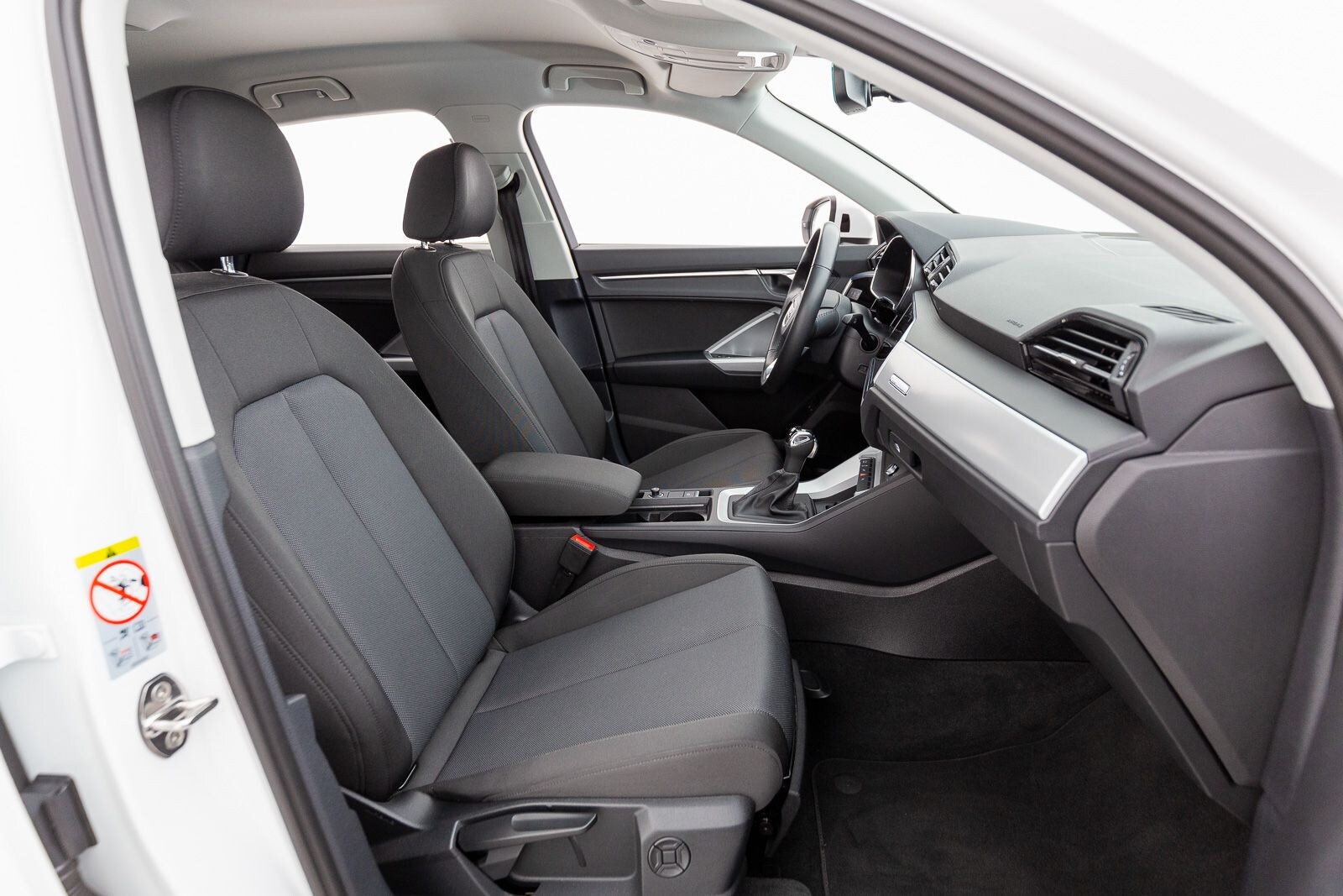 Image about Audi Q3 TFSI e 45 TFSI e S tronic