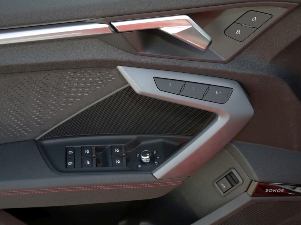 Image about Audi S3 Limousine TFSI quattro S tronic