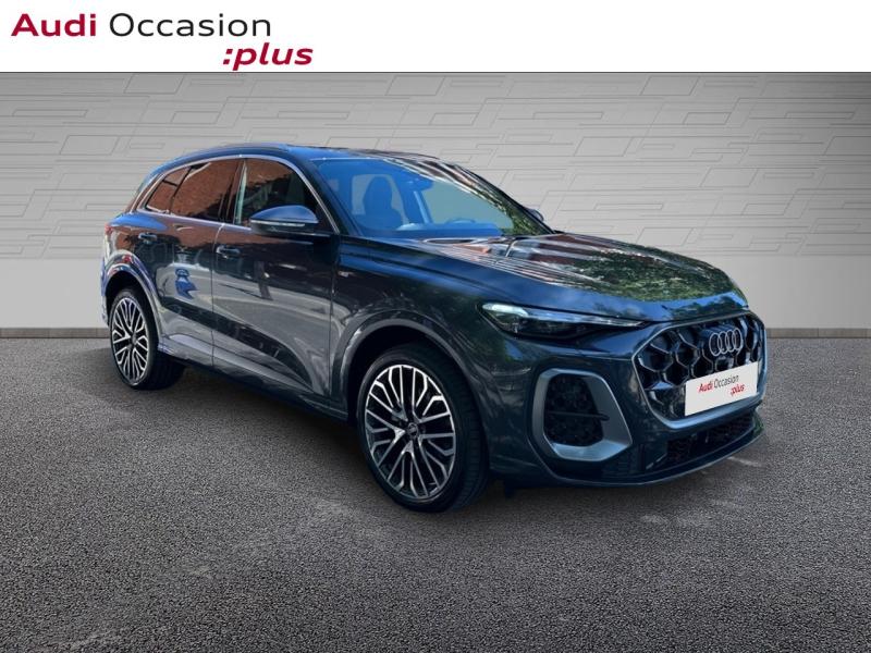 Image about Audi Q5 Design TFSI Hybride 204 ch S tronic