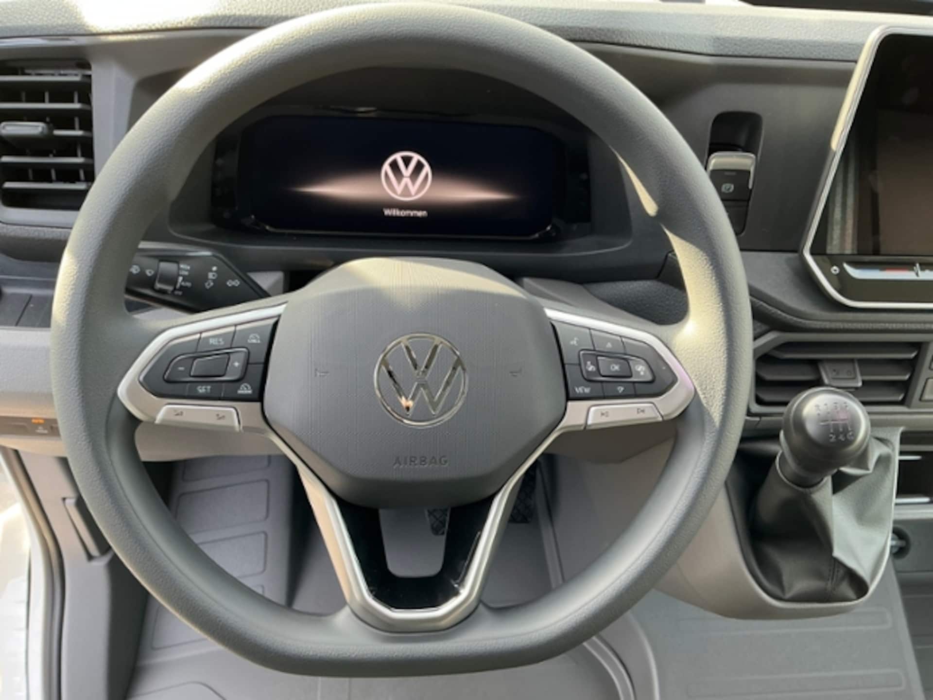Volkswagen Crafter Kasten mittlerer Radstand