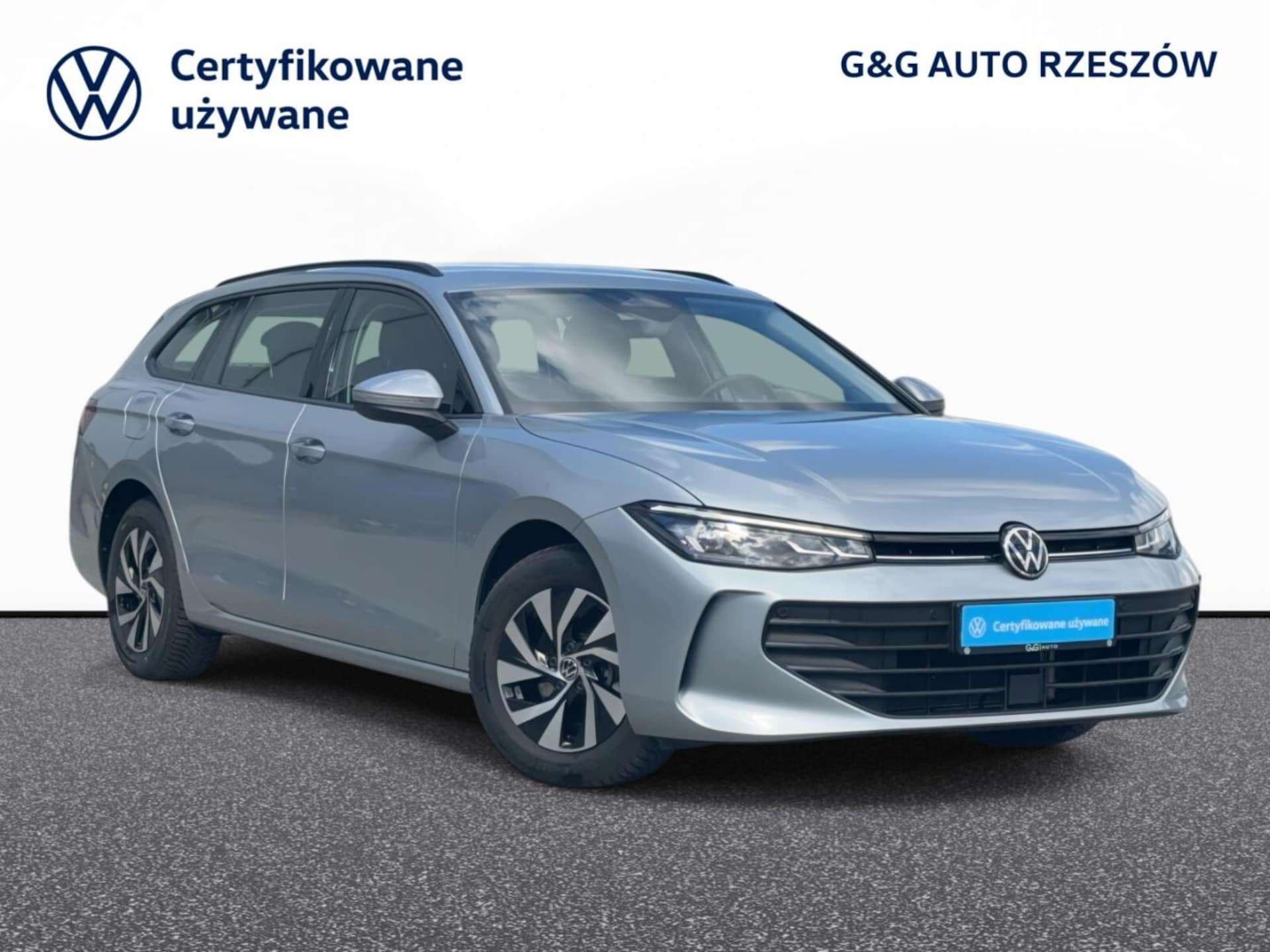 Volkswagen Passat Model bazowy