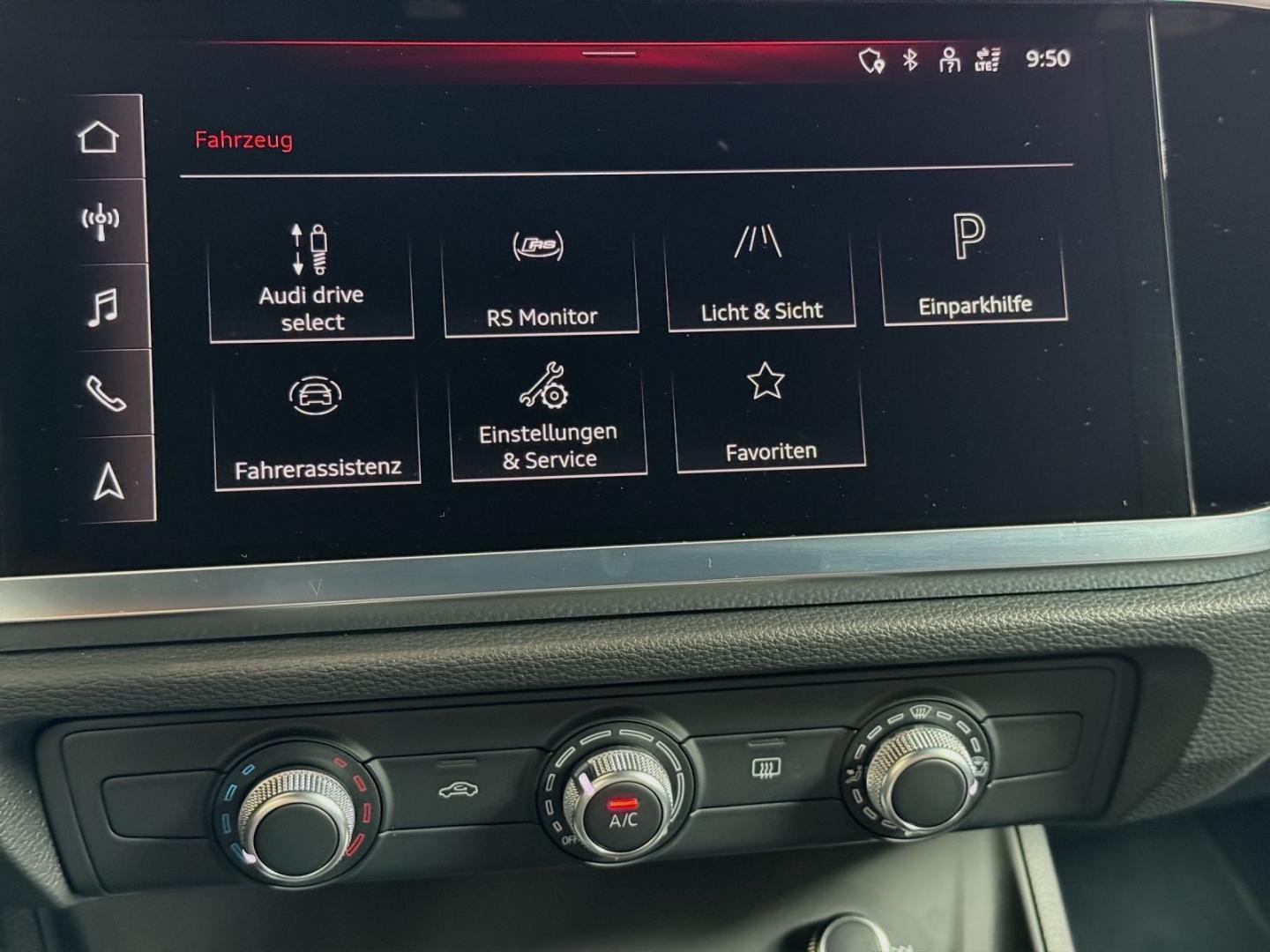 Image about Audi RS Q3 Sportback TFSI quattro S tronic