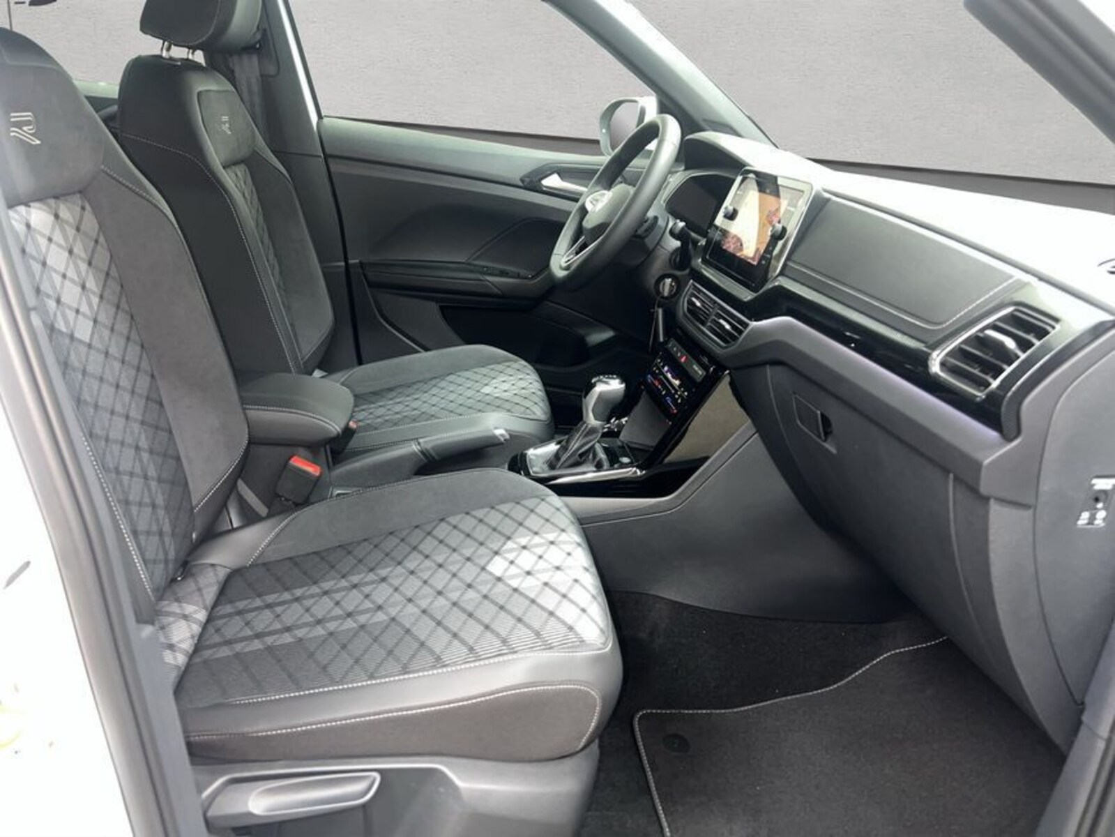 Volkswagen T-Cross – Bild 12