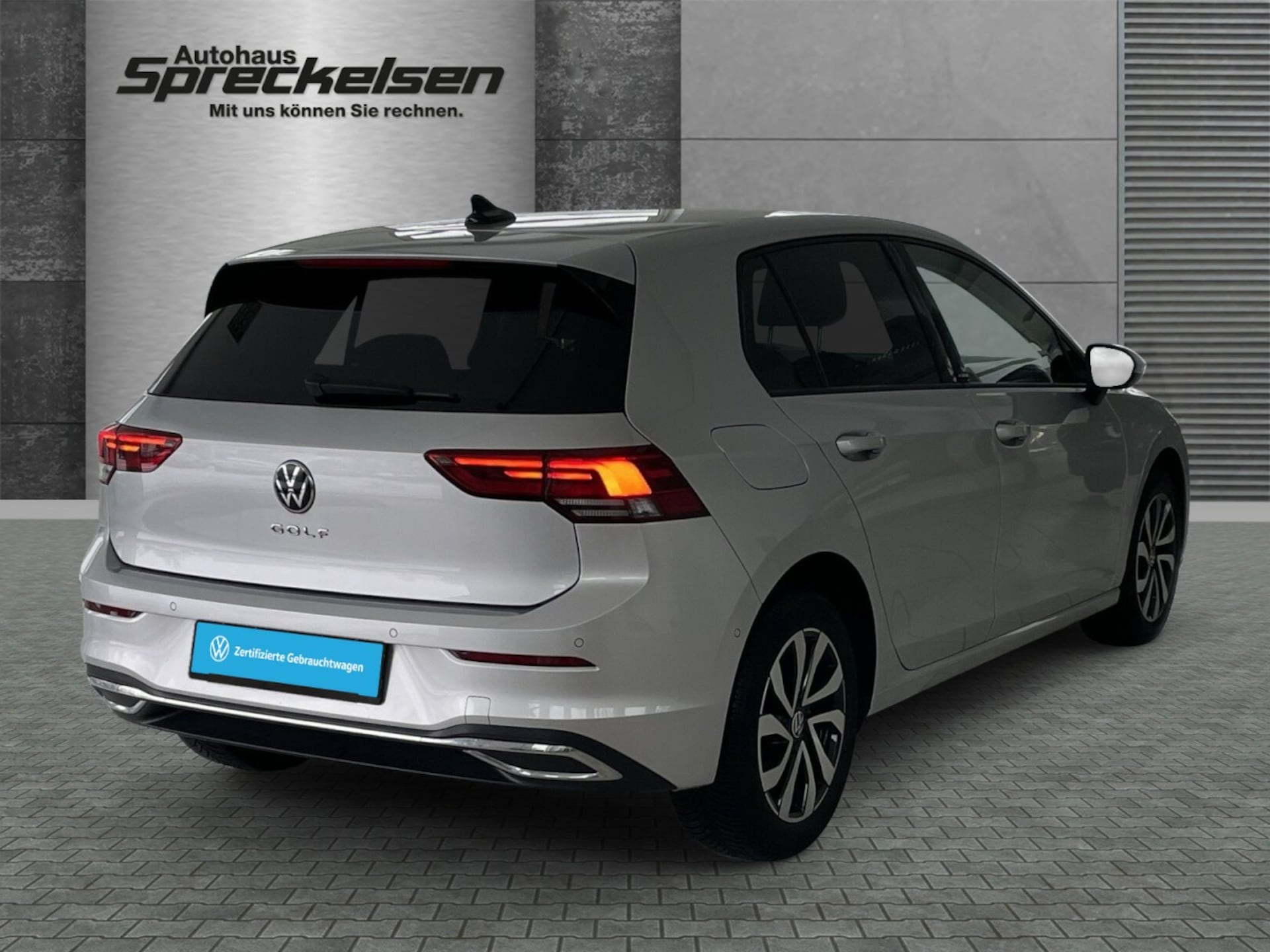 Volkswagen Golf Active