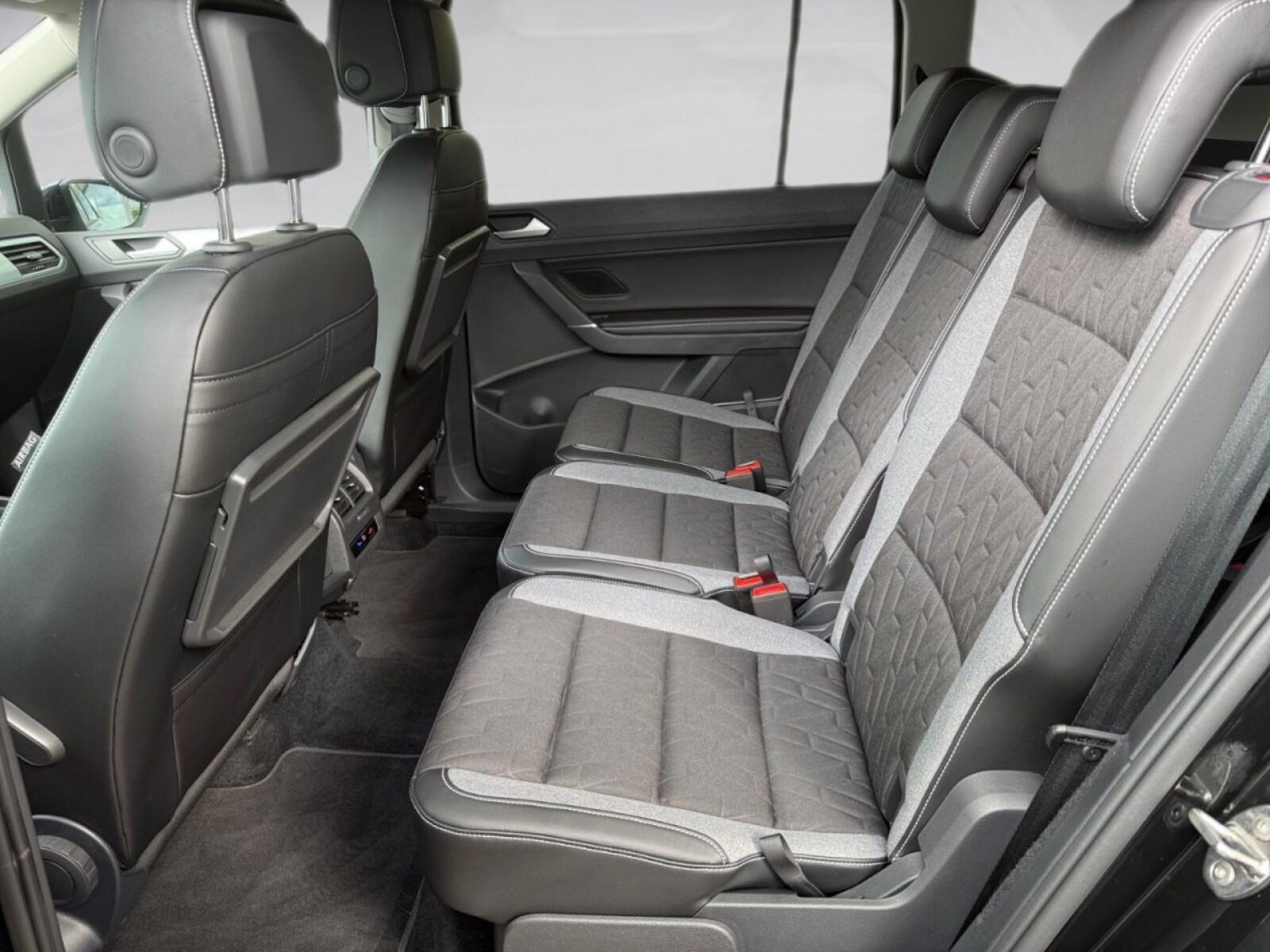 Volkswagen Touran – Bild 15