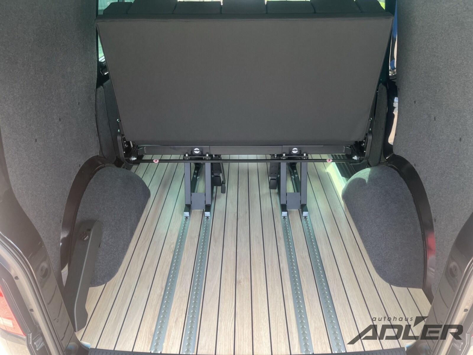 Volkswagen T6.1 Transporter Kasten kurzer Radstand – Bild 13