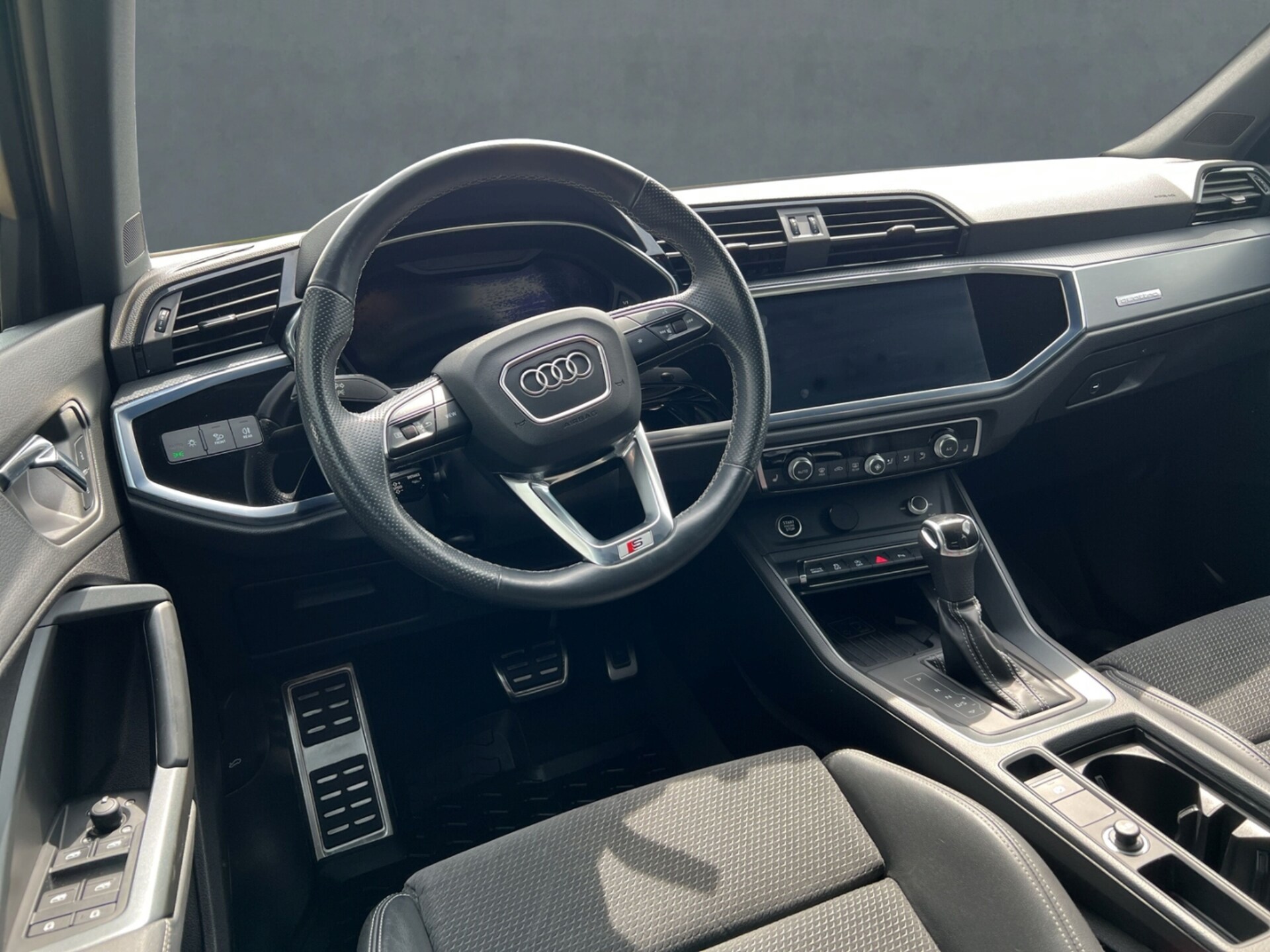 Audi Q3 Sportback S line