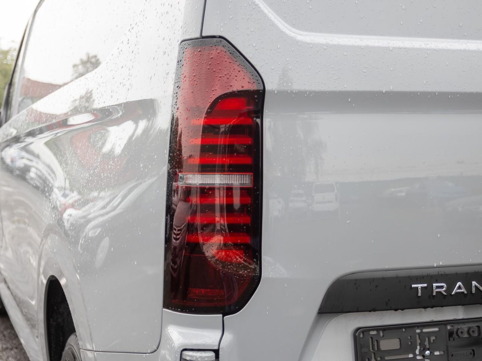 Volkswagen Transporter Kasten langer Radstand – Bild 8