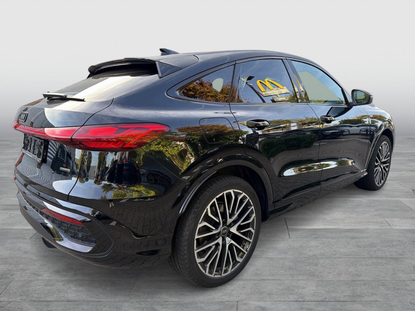 Bild über Audi Q5 Sportback TDI quattro 150 kW S tronic - für weitere Informationen kontaktieren Sie den Audi Partner