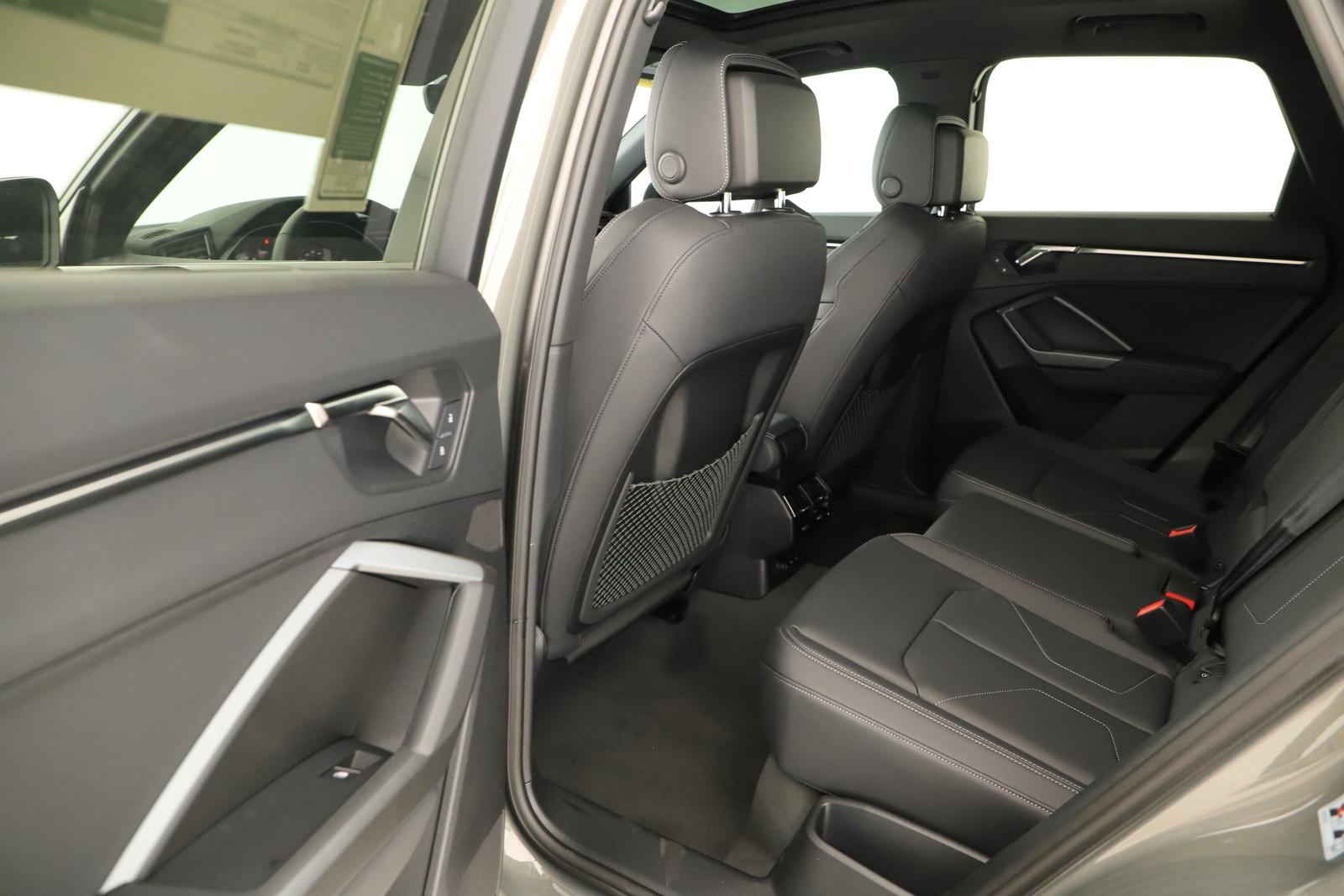 2025 Audi Q3 S Line Premium - Photo 28