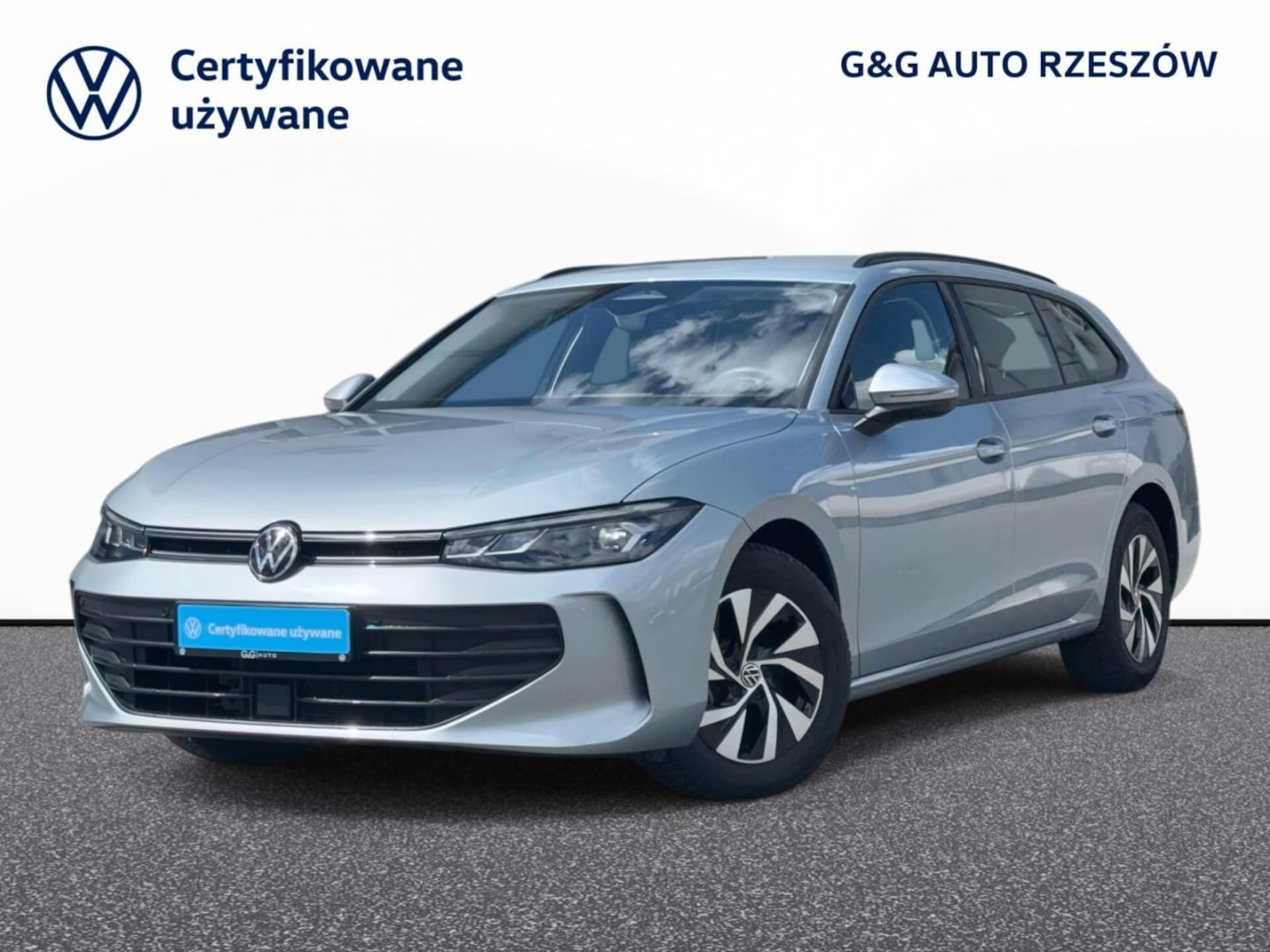 Volkswagen Passat Model bazowy
