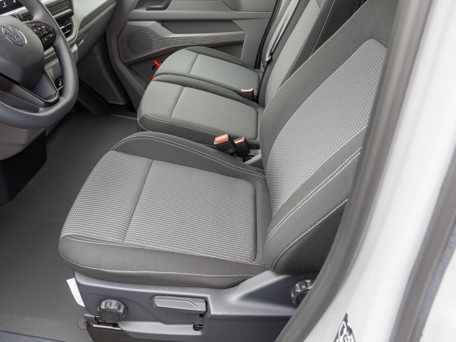 Volkswagen Transporter Kasten langer Radstand – Bild 12